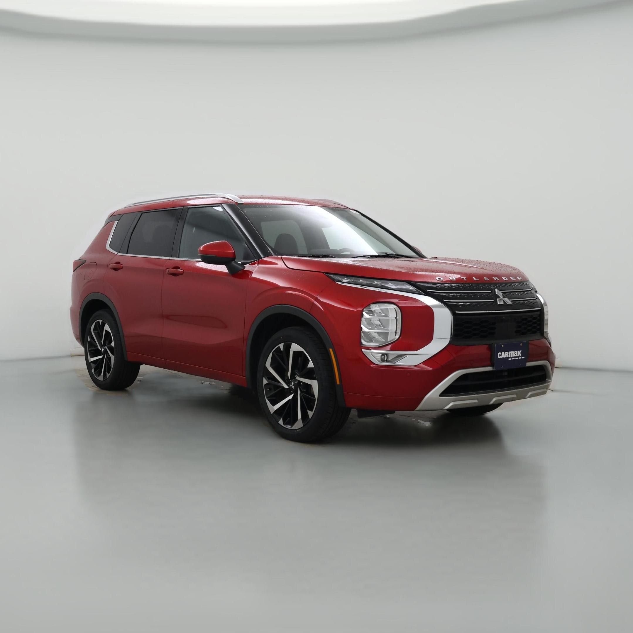 Thumbnail: 2022 Mitsubishi Outlander - 1