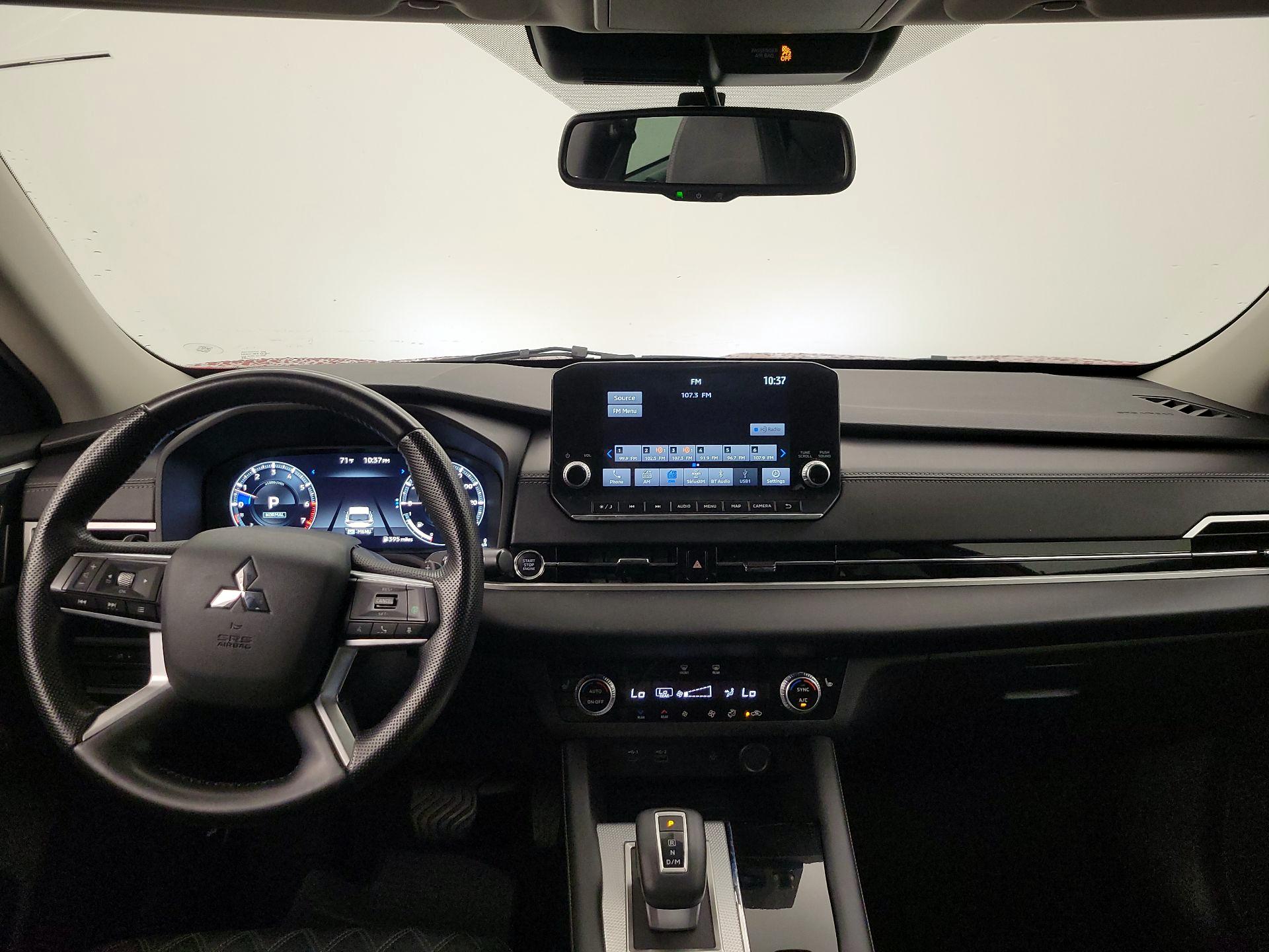 Thumbnail: 2022 Mitsubishi Outlander - 9
