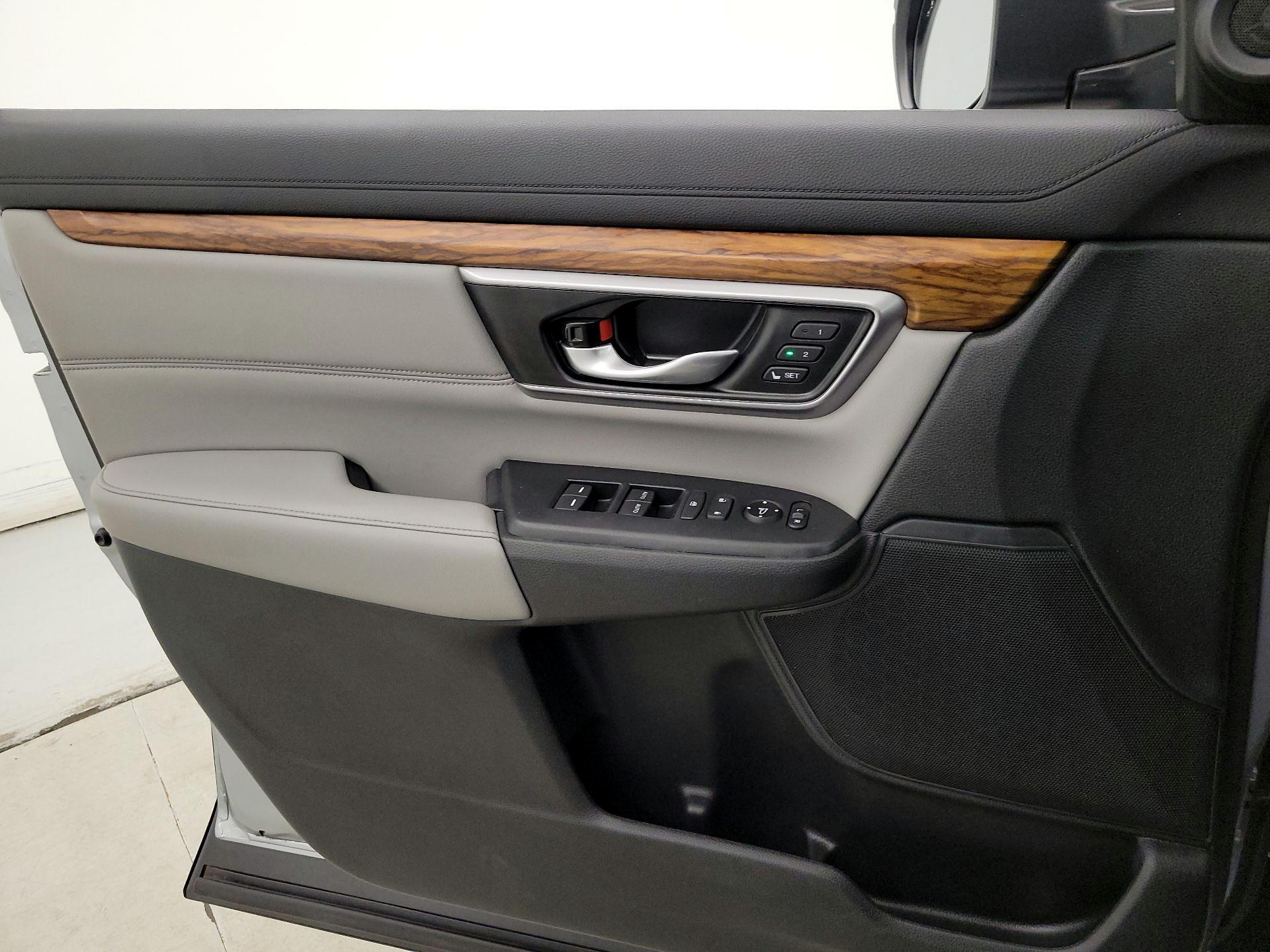 Thumbnail: 2018 Honda CR-V - 12