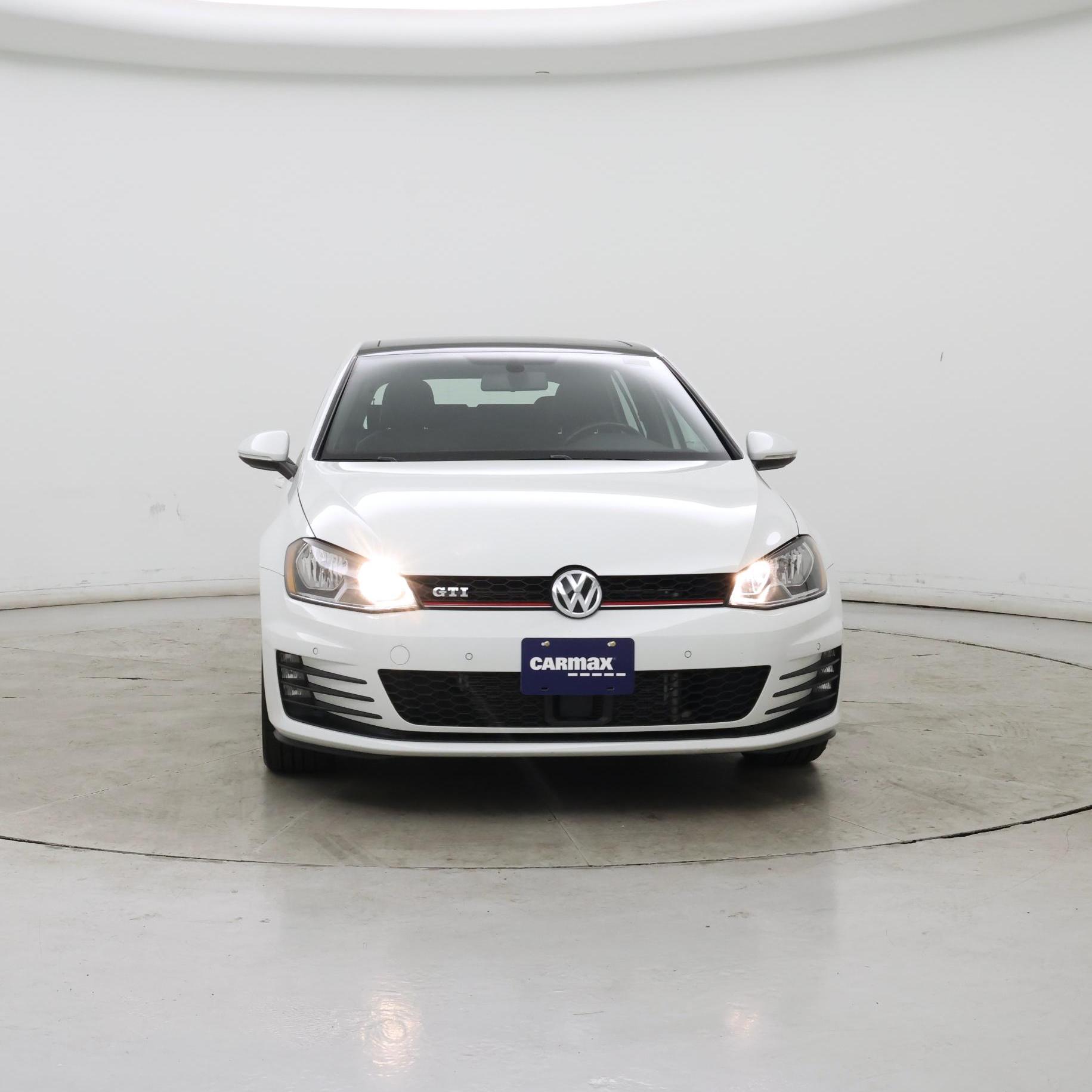 Thumbnail: 2015 Volkswagen Golf - 5