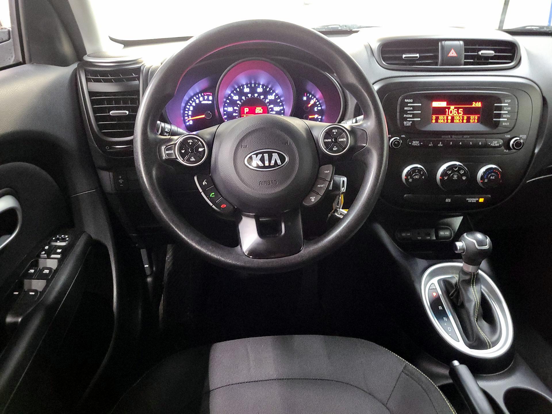 Thumbnail: 2014 Kia Soul - 10