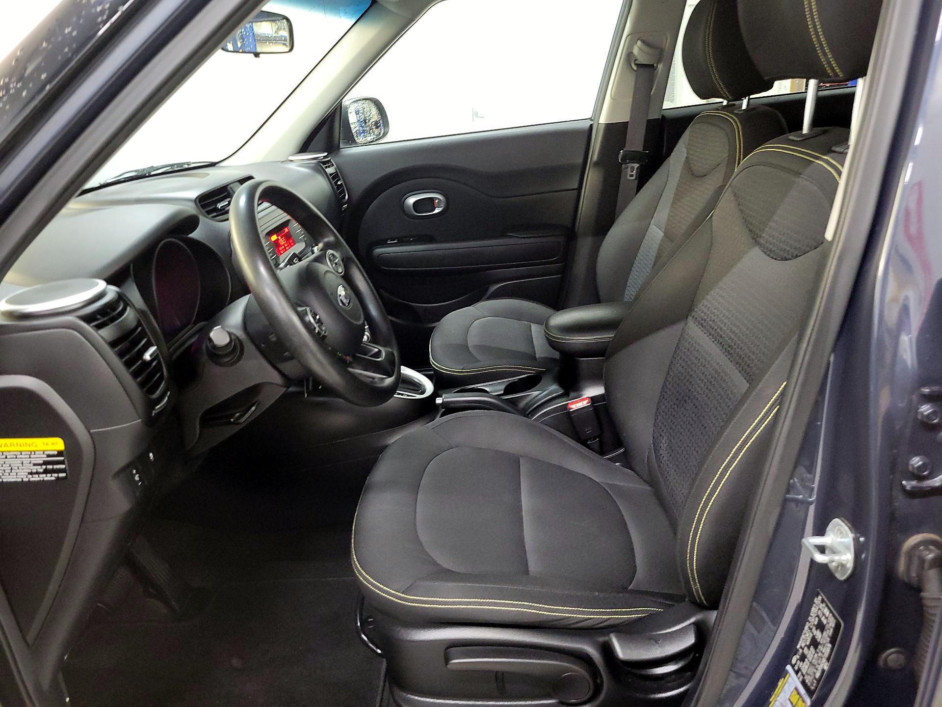 Thumbnail: 2014 Kia Soul - 11