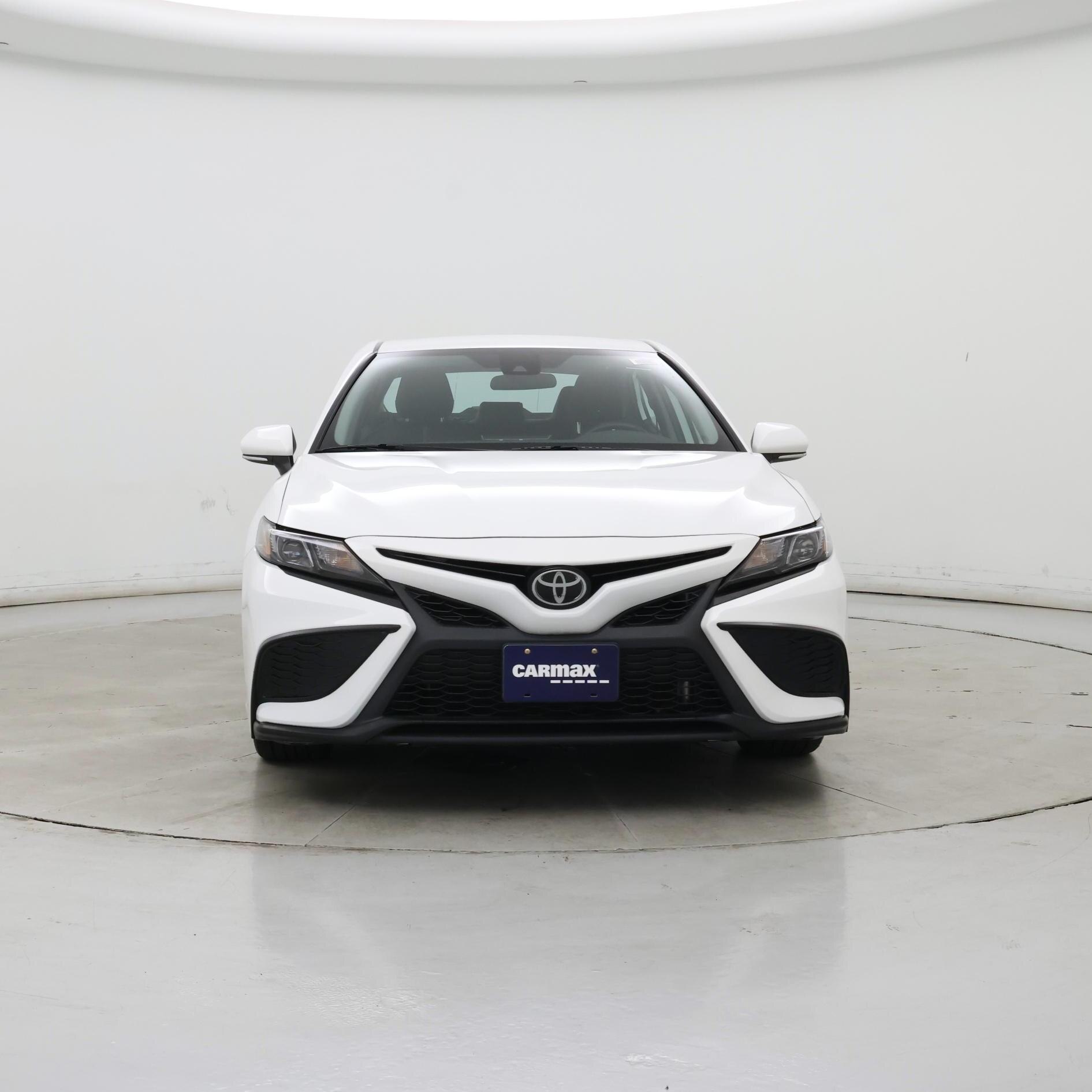 Thumbnail: 2022 Toyota Camry - 5
