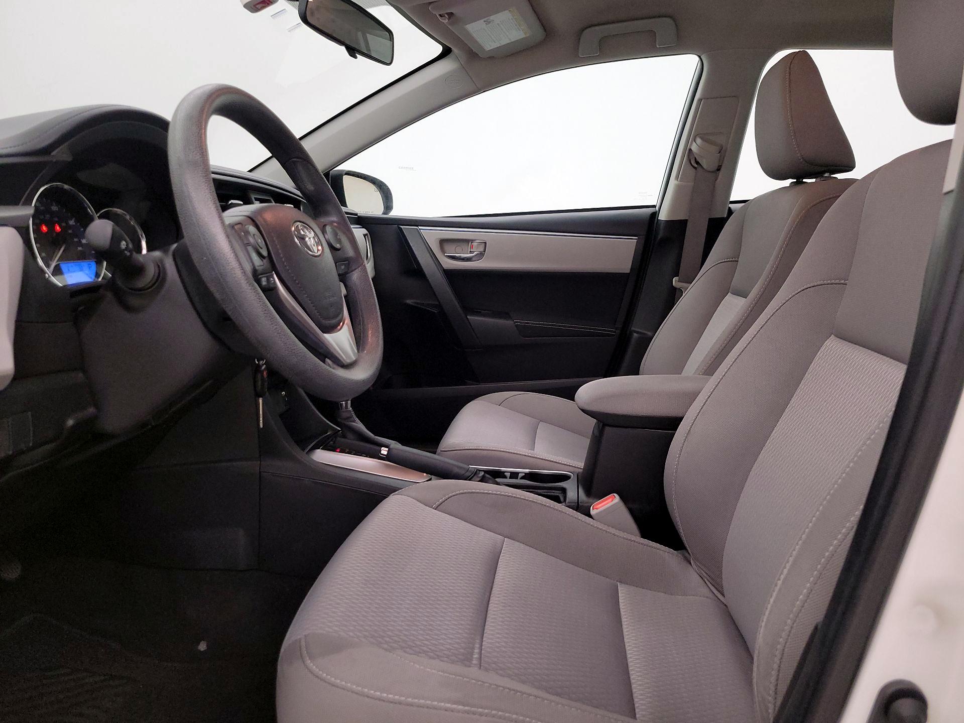 Thumbnail: 2015 Toyota Corolla - 11