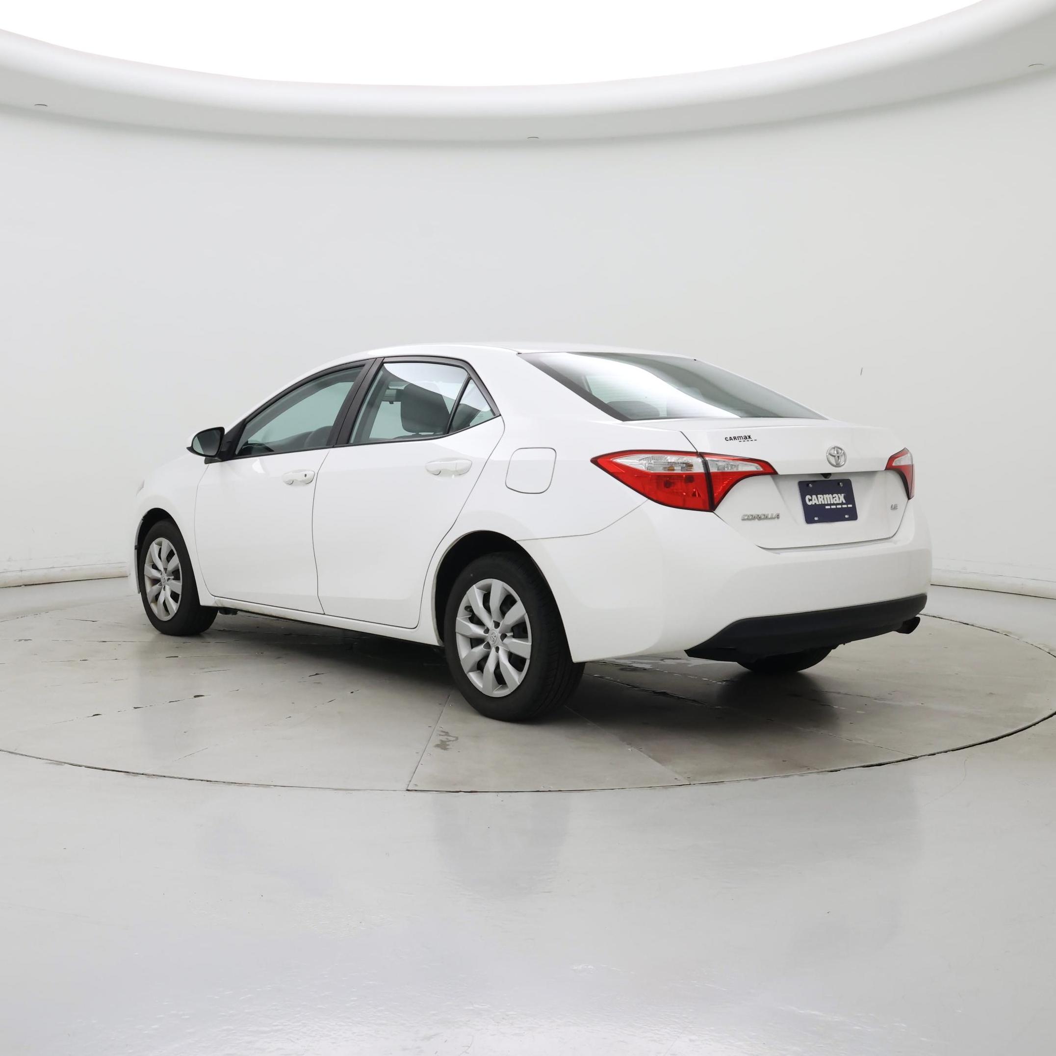 Thumbnail: 2015 Toyota Corolla - 2