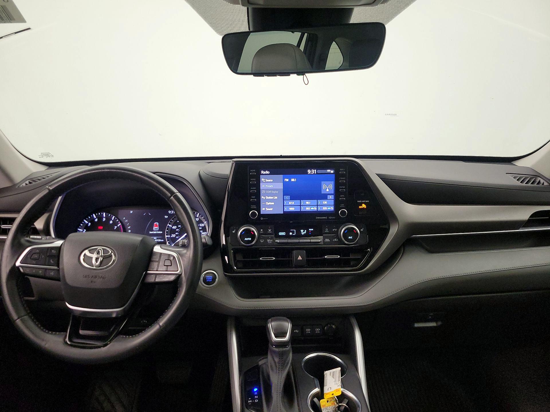 Thumbnail: 2021 Toyota Highlander - 9