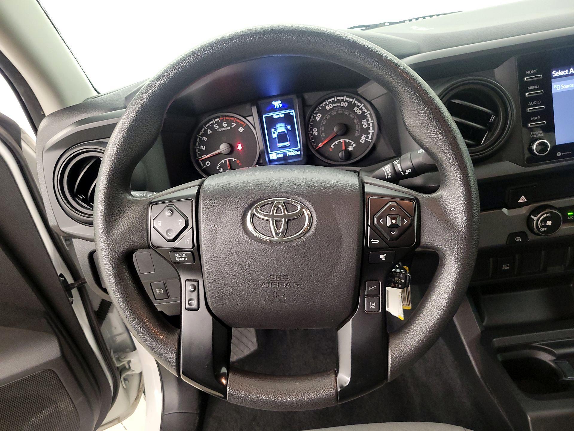 Thumbnail: 2022 Toyota Tacoma - 10