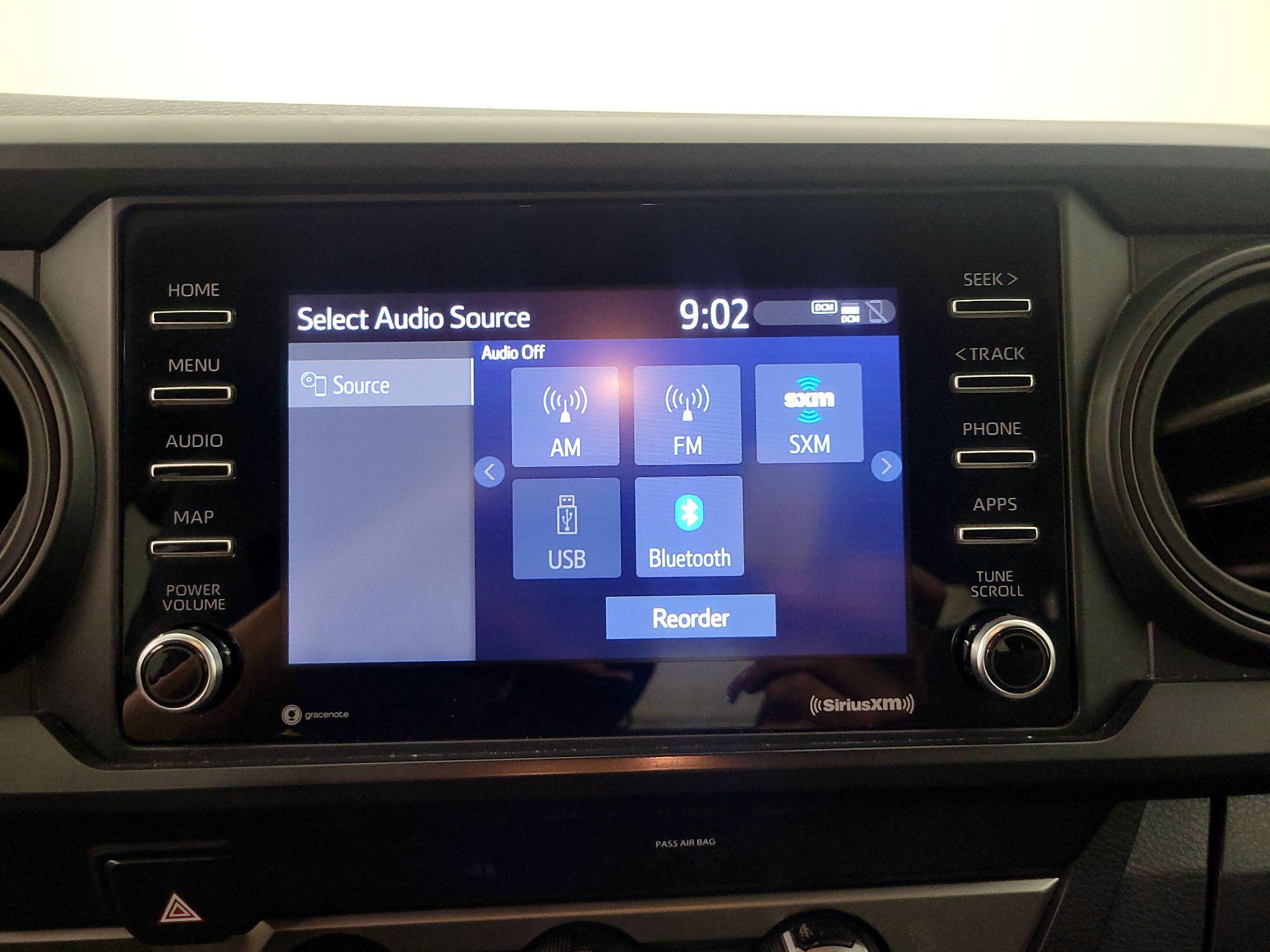 Thumbnail: 2022 Toyota Tacoma - 15