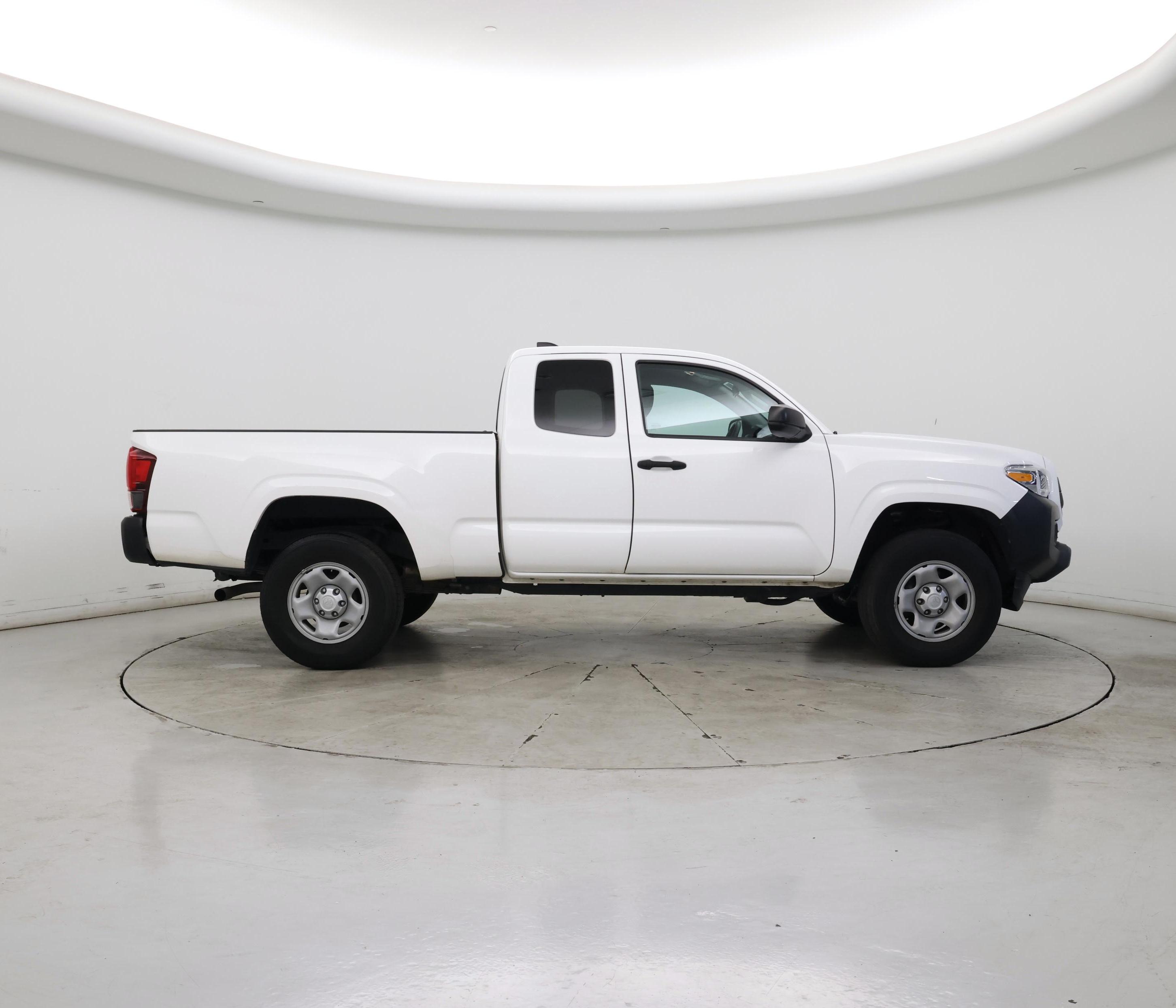 Thumbnail: 2022 Toyota Tacoma - 7