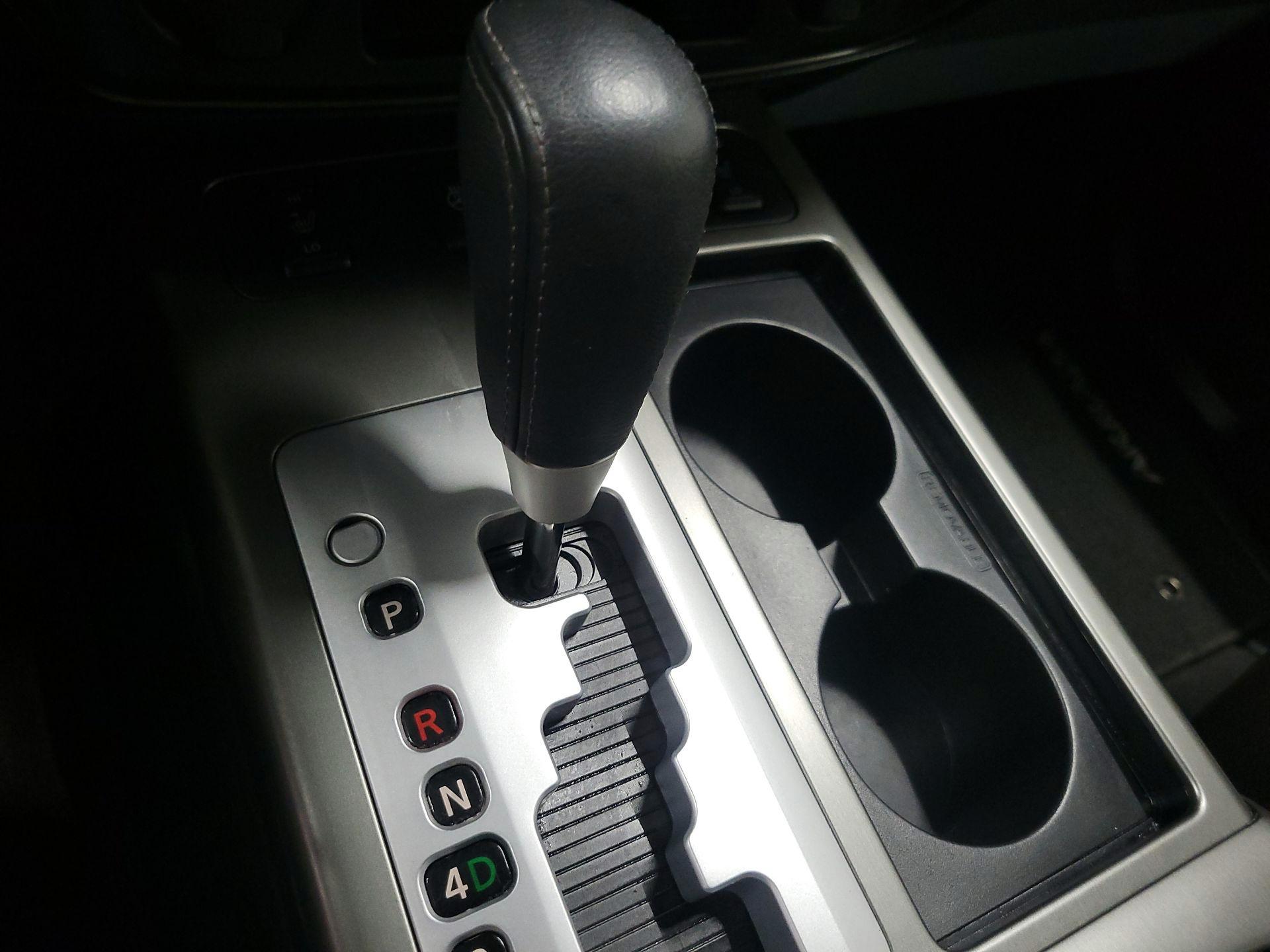 Thumbnail: 2015 Nissan Armada - 18