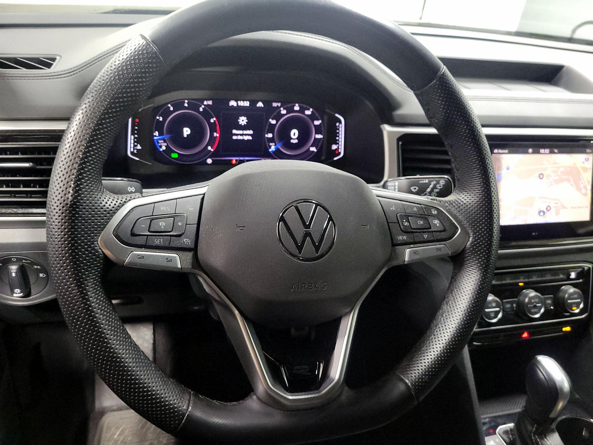 Thumbnail: 2023 Volkswagen Atlas - 10