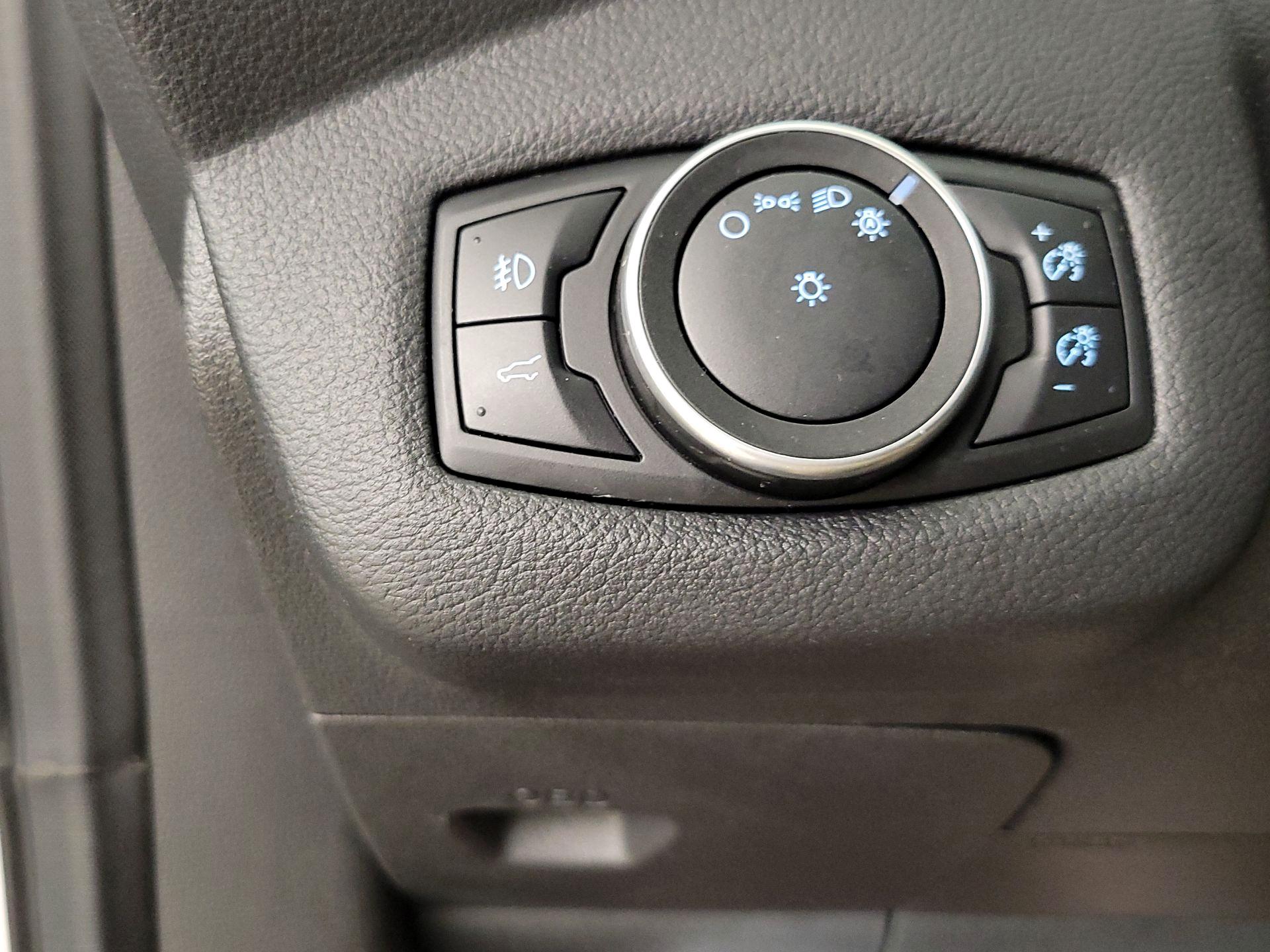 Thumbnail: 2018 Ford Escape - 13