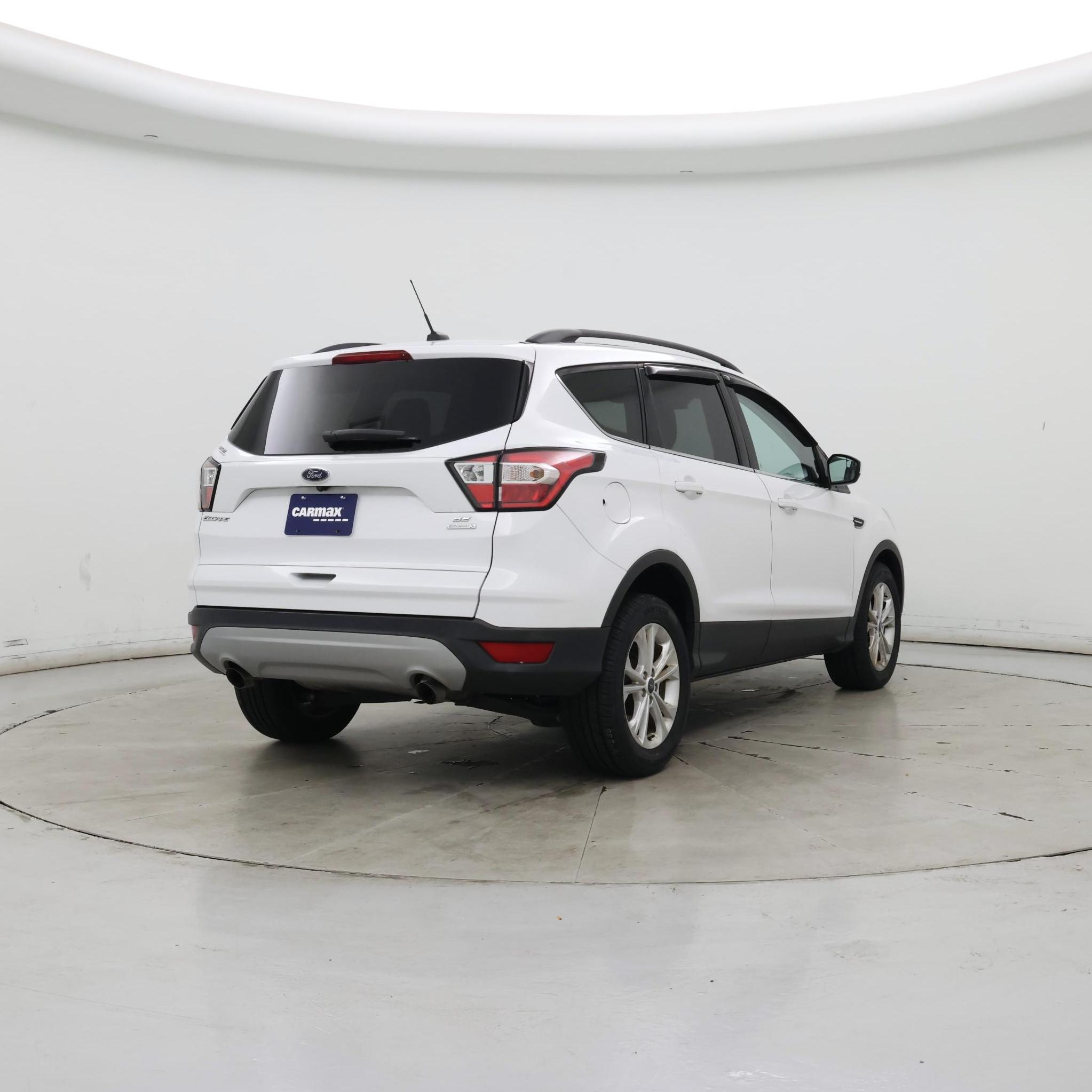 Thumbnail: 2018 Ford Escape - 8