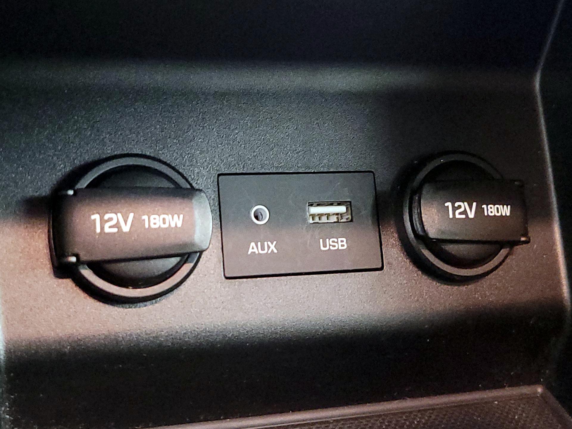 Thumbnail: 2019 Hyundai Elantra - 18
