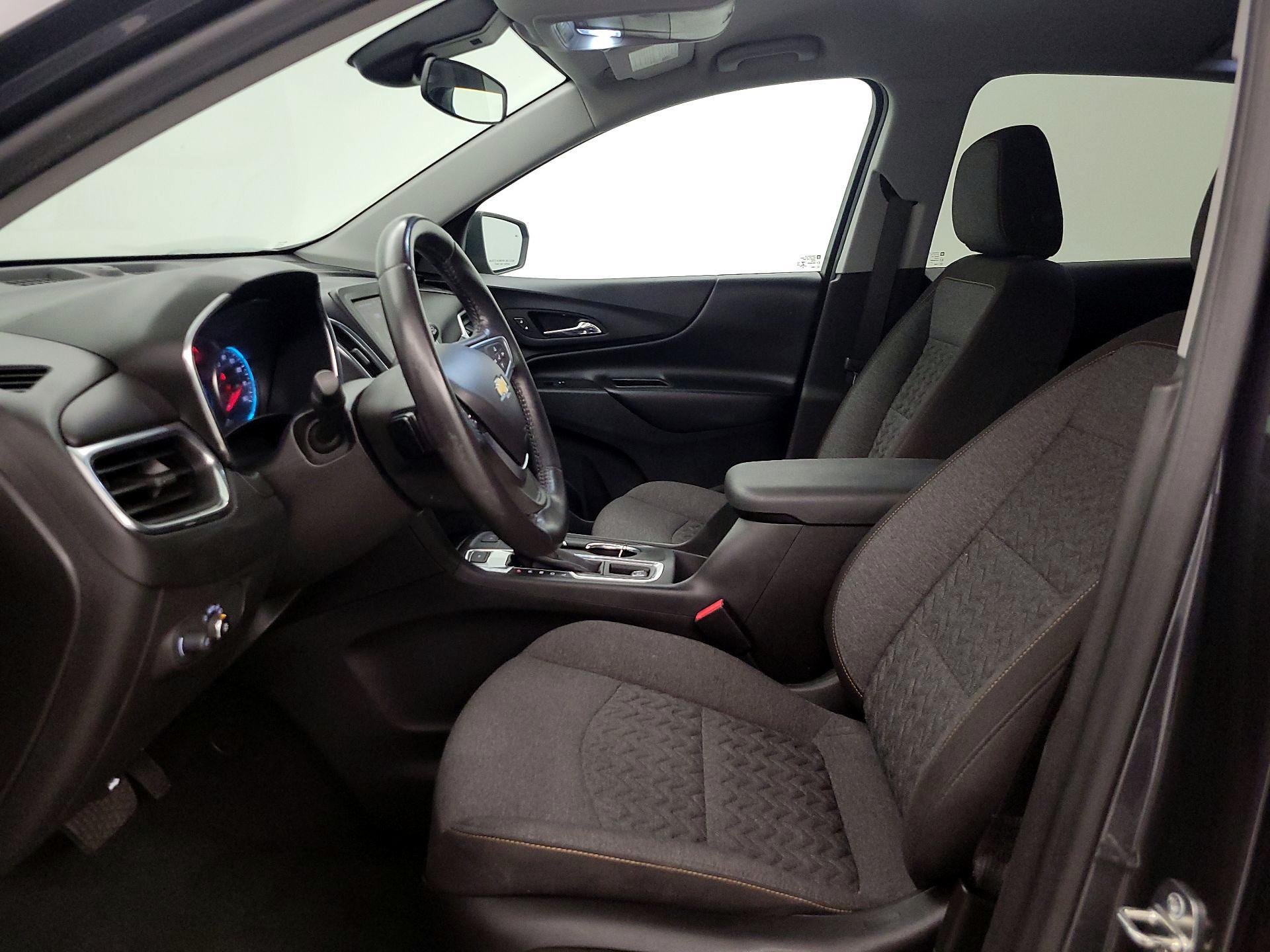 Thumbnail: 2022 Chevrolet Equinox - 11