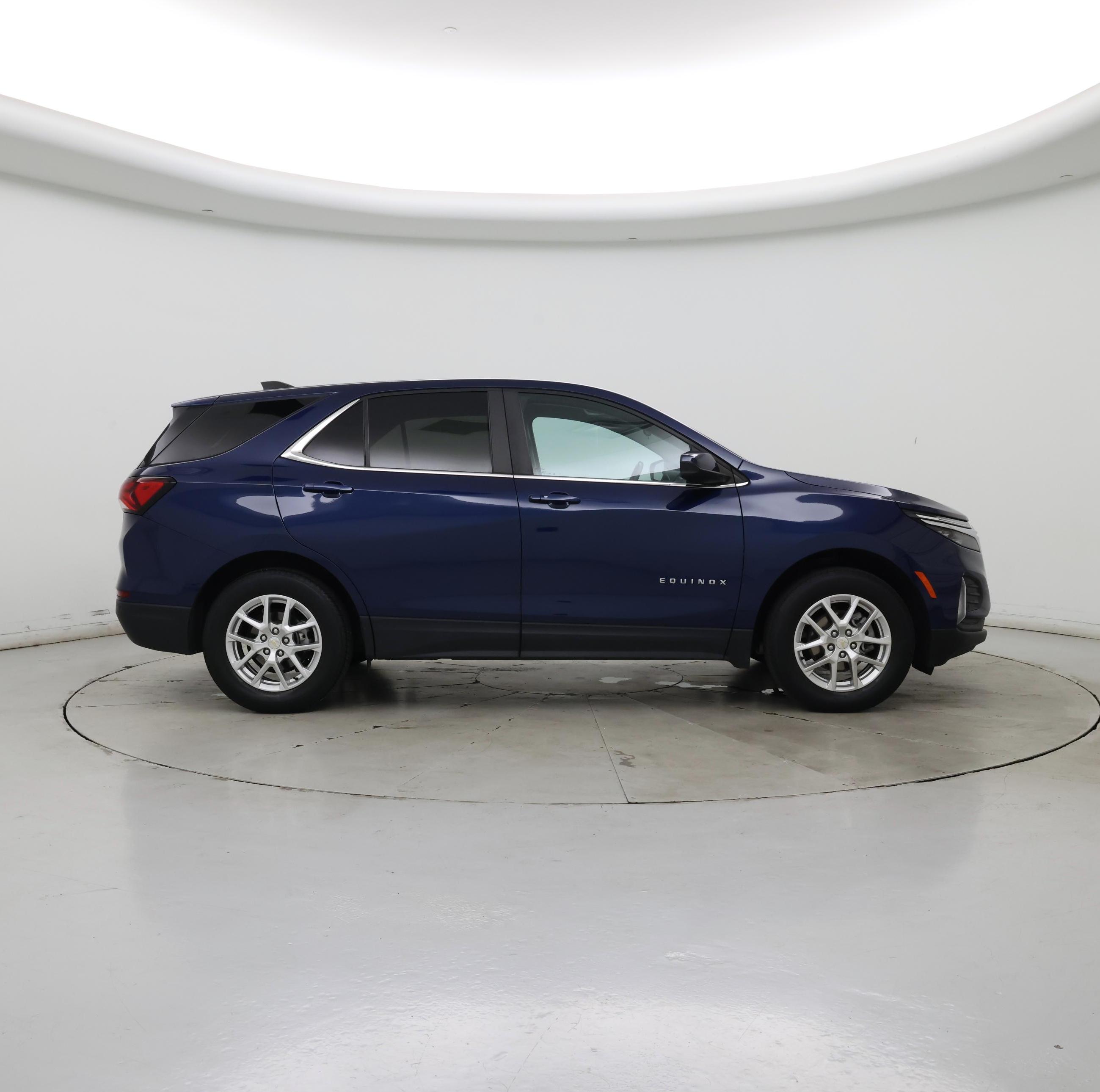 Thumbnail: 2022 Chevrolet Equinox - 7