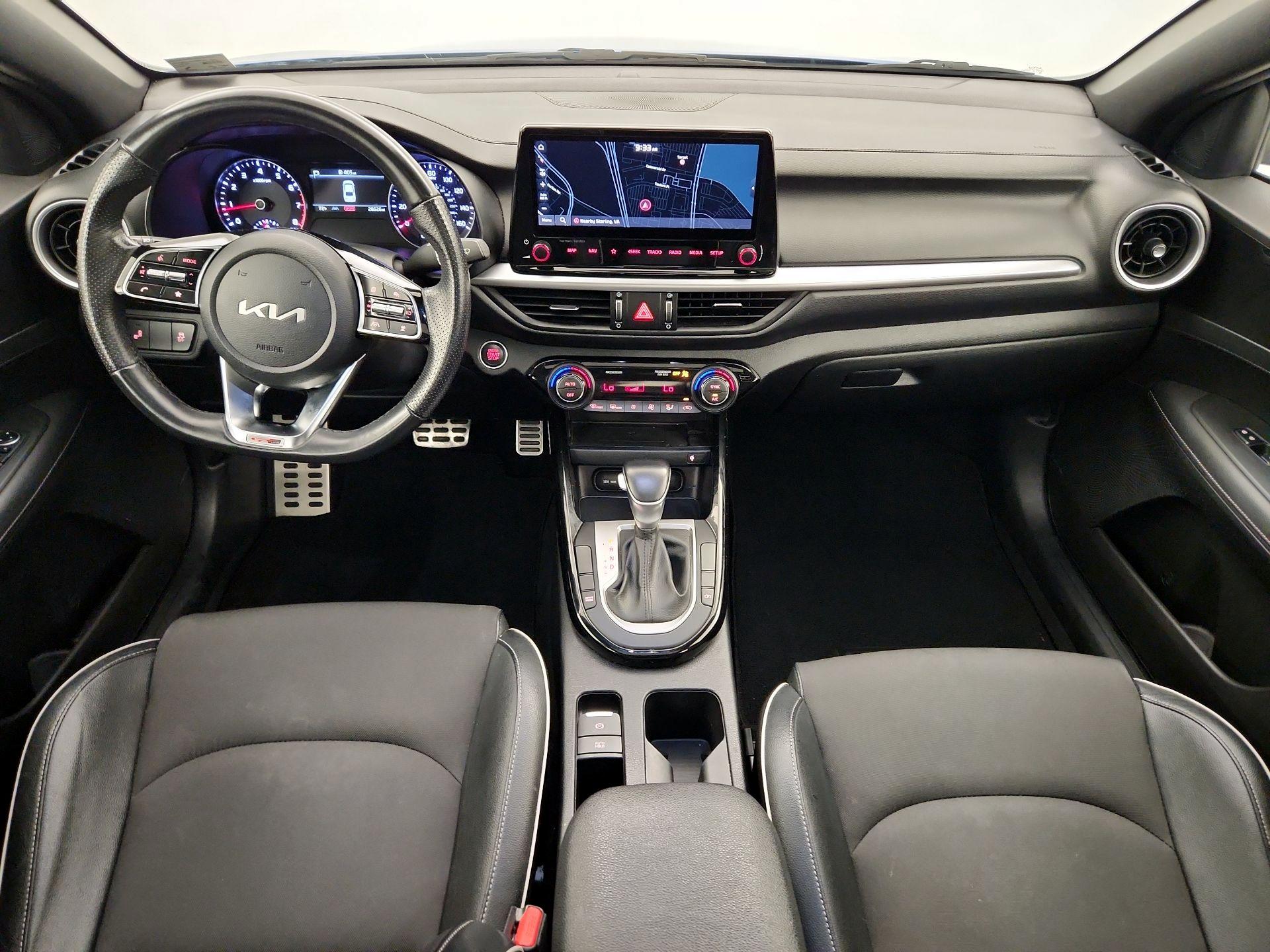 Thumbnail: 2023 Kia Forte - 9