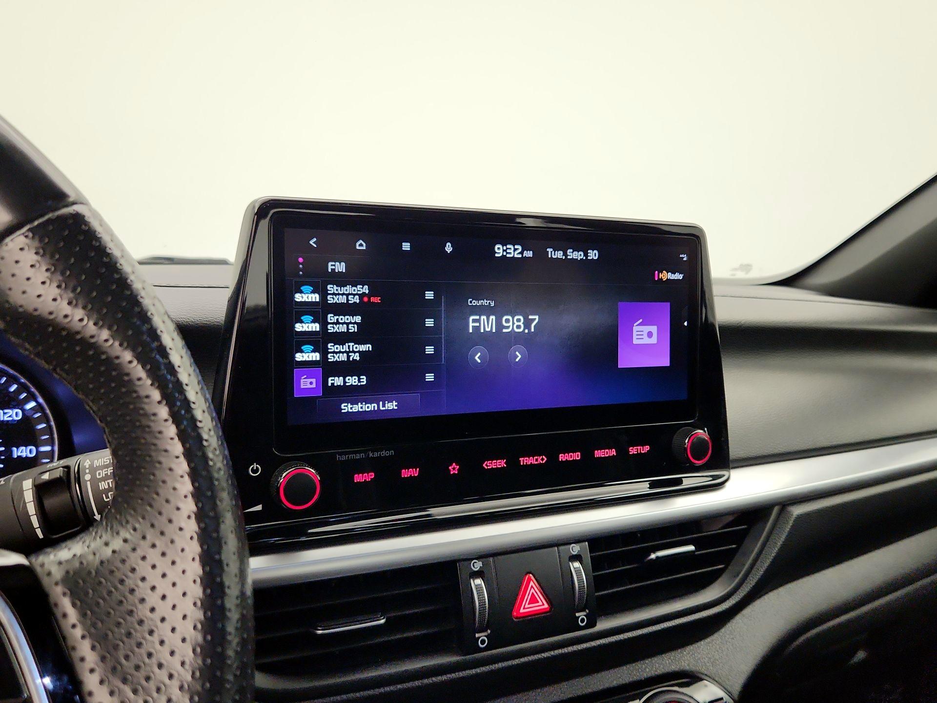 Thumbnail: 2023 Kia Forte - 16