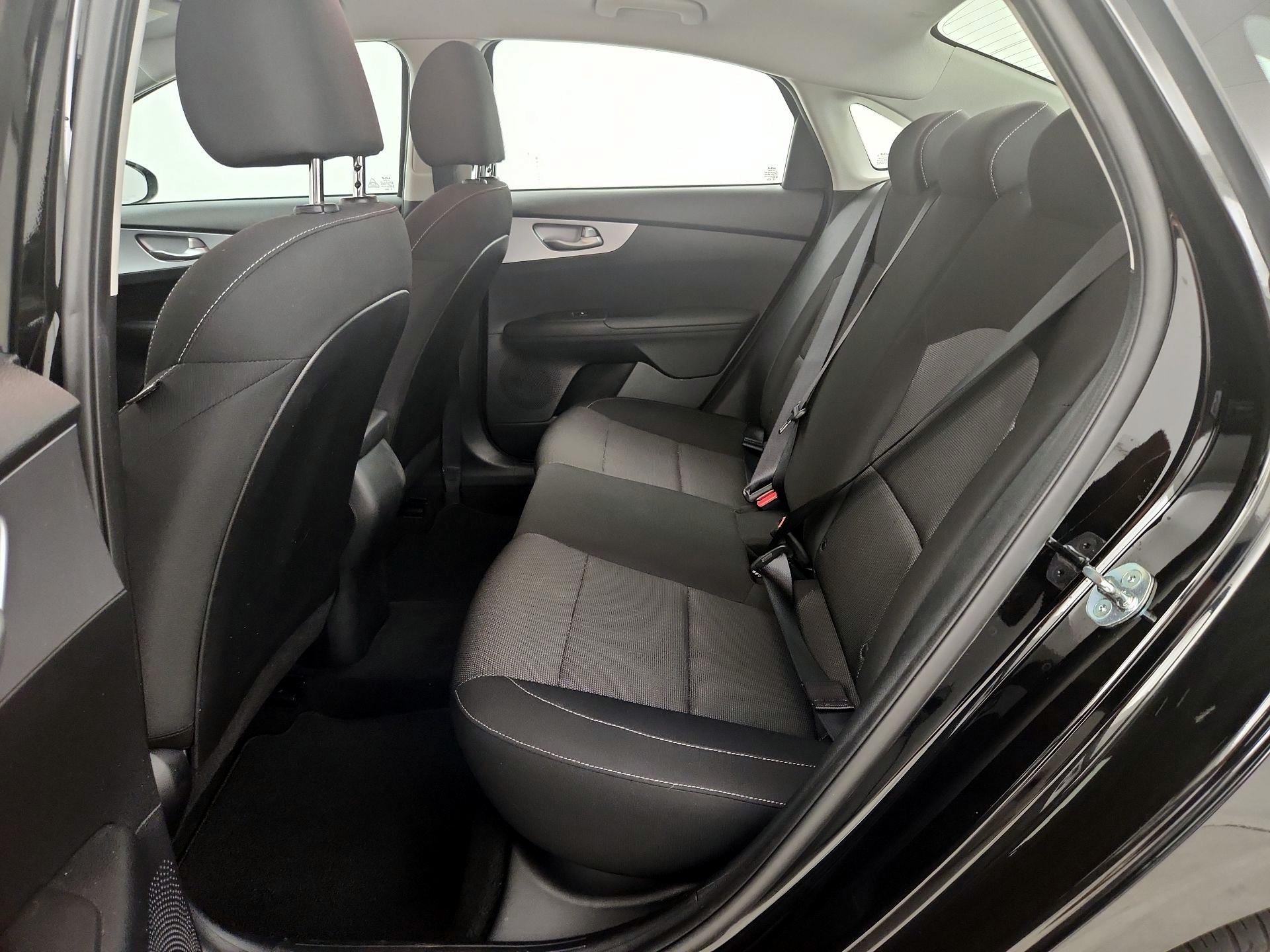 Thumbnail: 2022 Kia Forte - 19