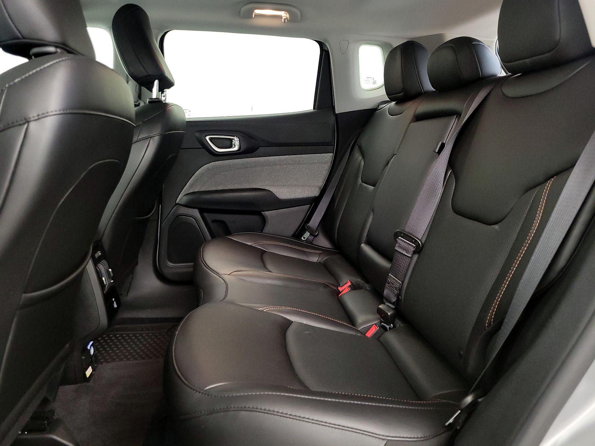 Thumbnail: 2022 Jeep Compass - 19