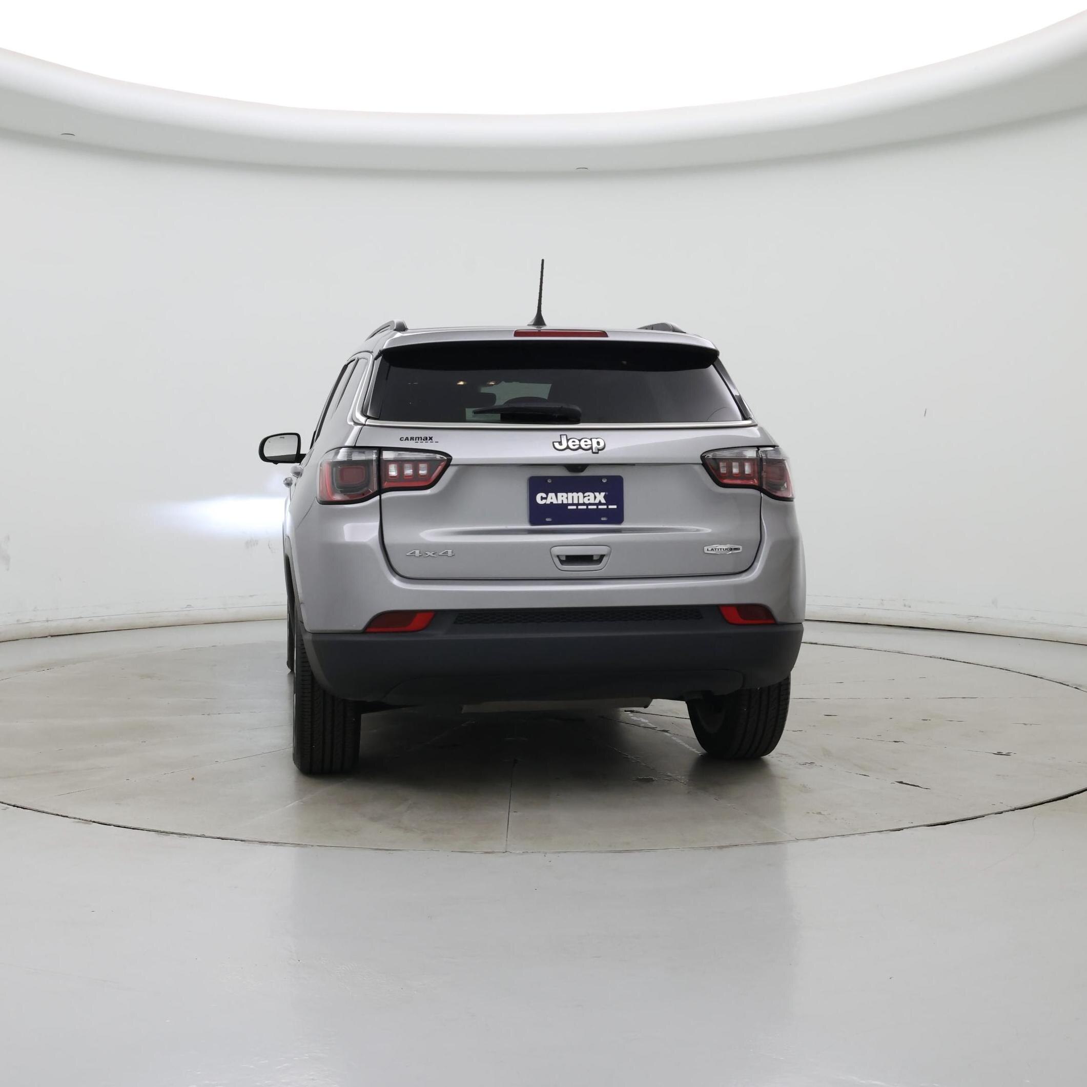 Thumbnail: 2022 Jeep Compass - 6