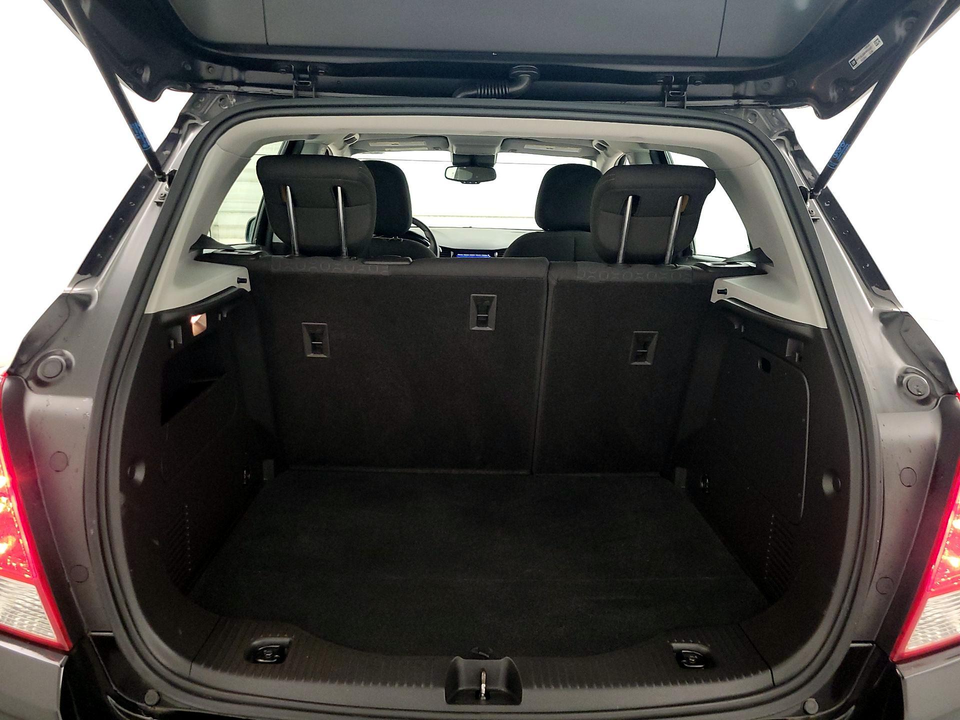 Thumbnail: 2020 Chevrolet Trax - 20