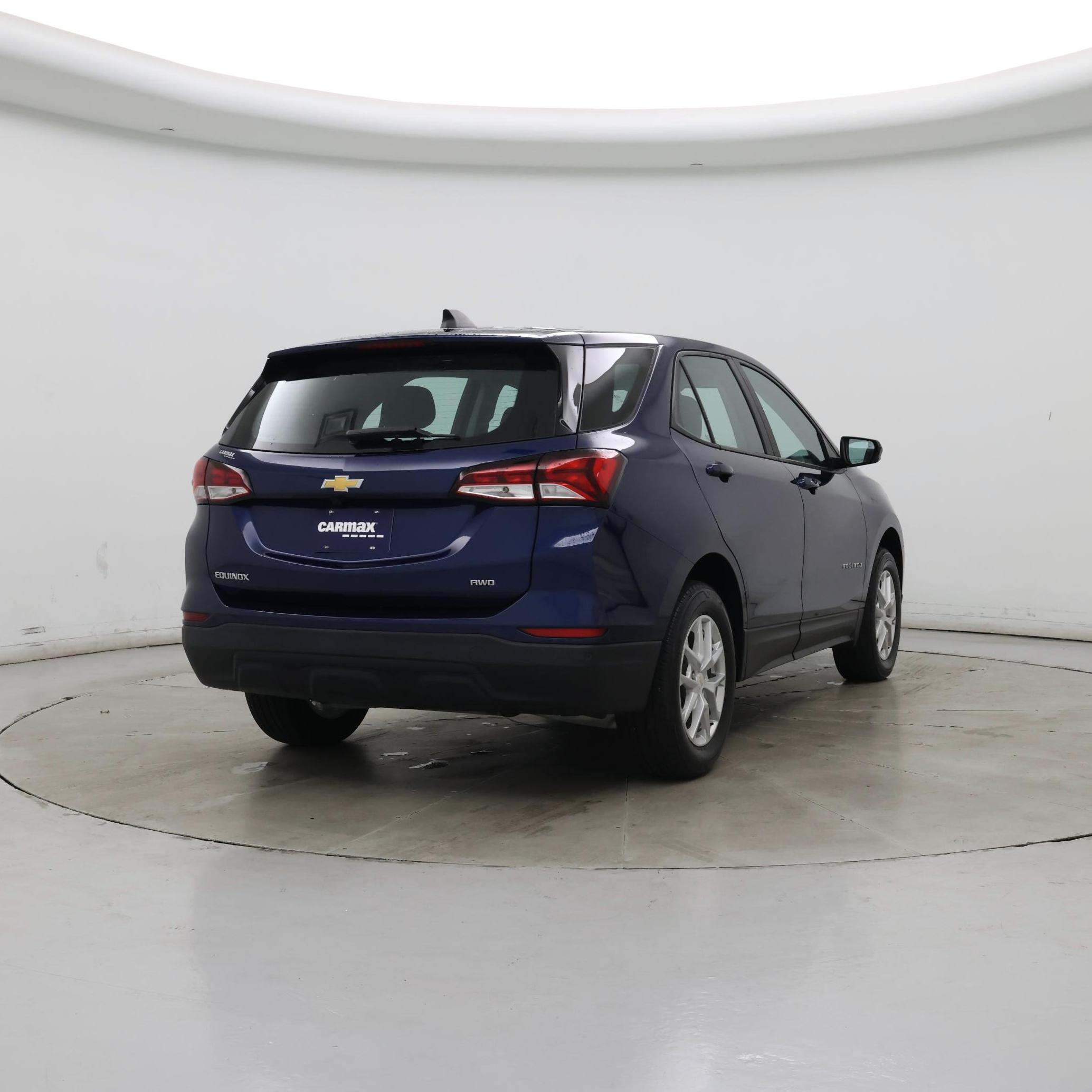 Thumbnail: 2023 Chevrolet Equinox - 8