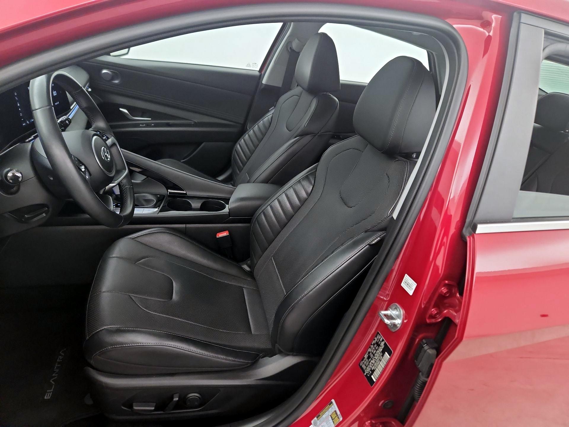 Thumbnail: 2023 Hyundai Elantra - 11