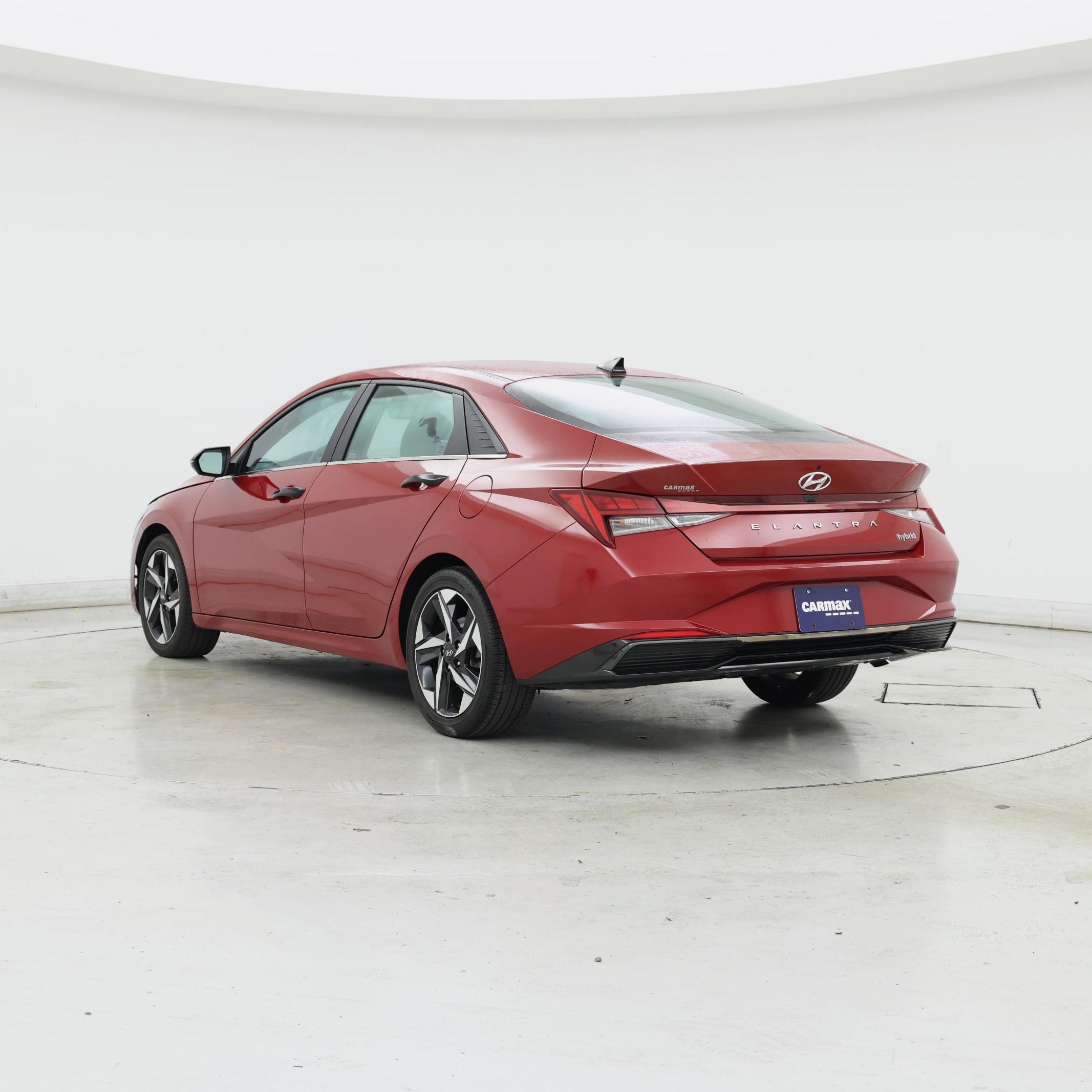 Thumbnail: 2023 Hyundai Elantra - 2