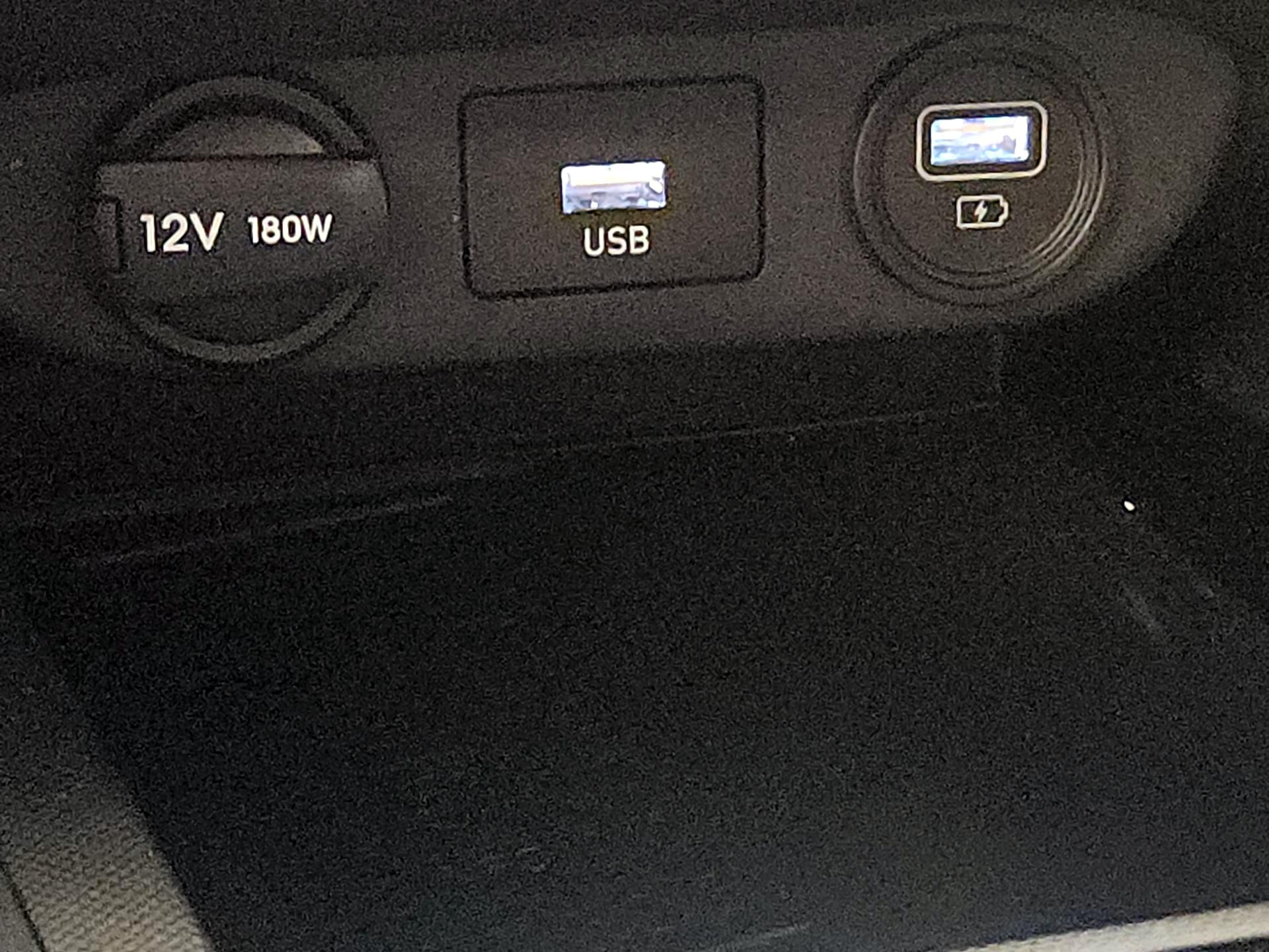 Thumbnail: 2023 Hyundai Elantra - 19