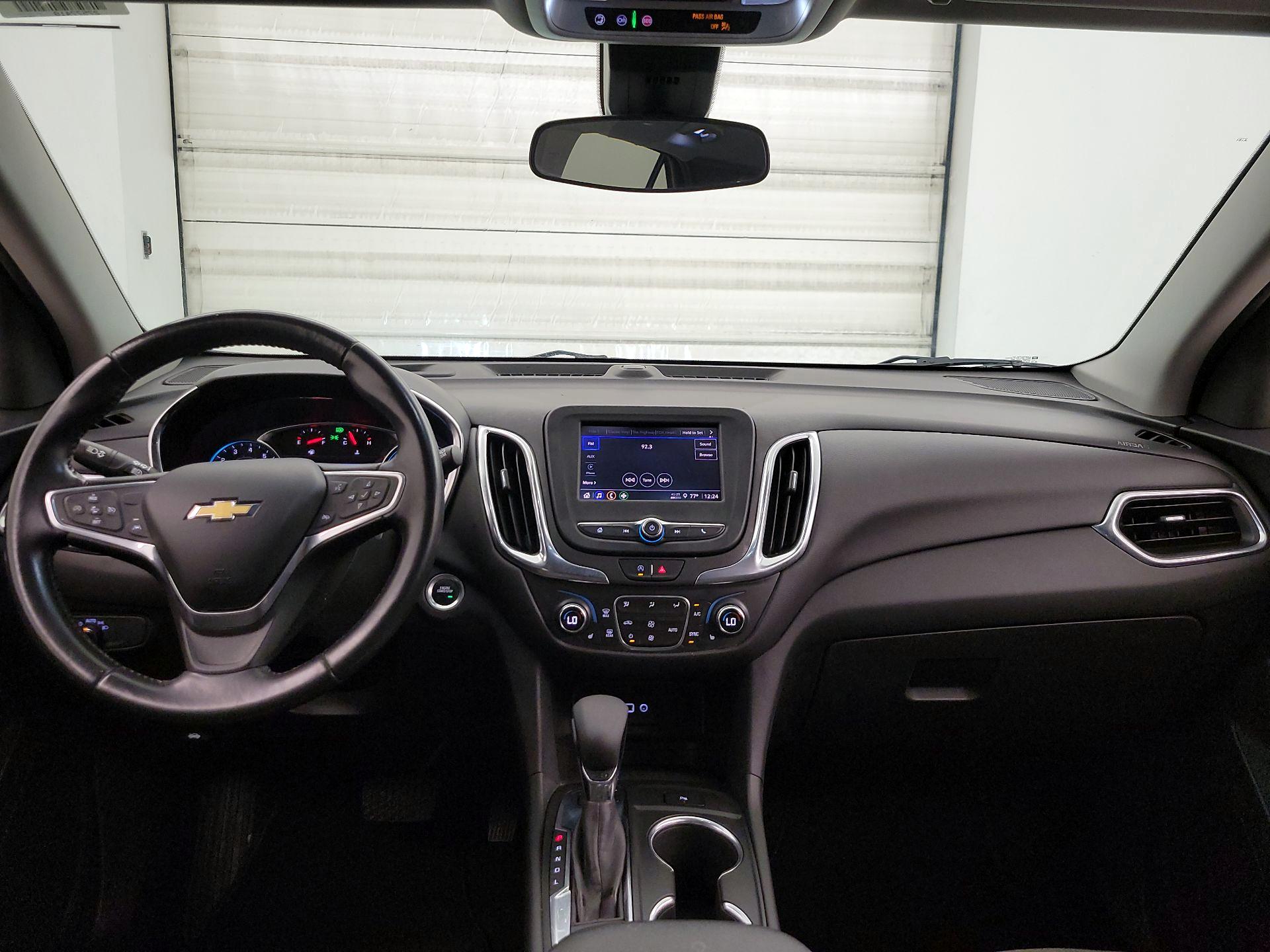 Thumbnail: 2022 Chevrolet Equinox - 9