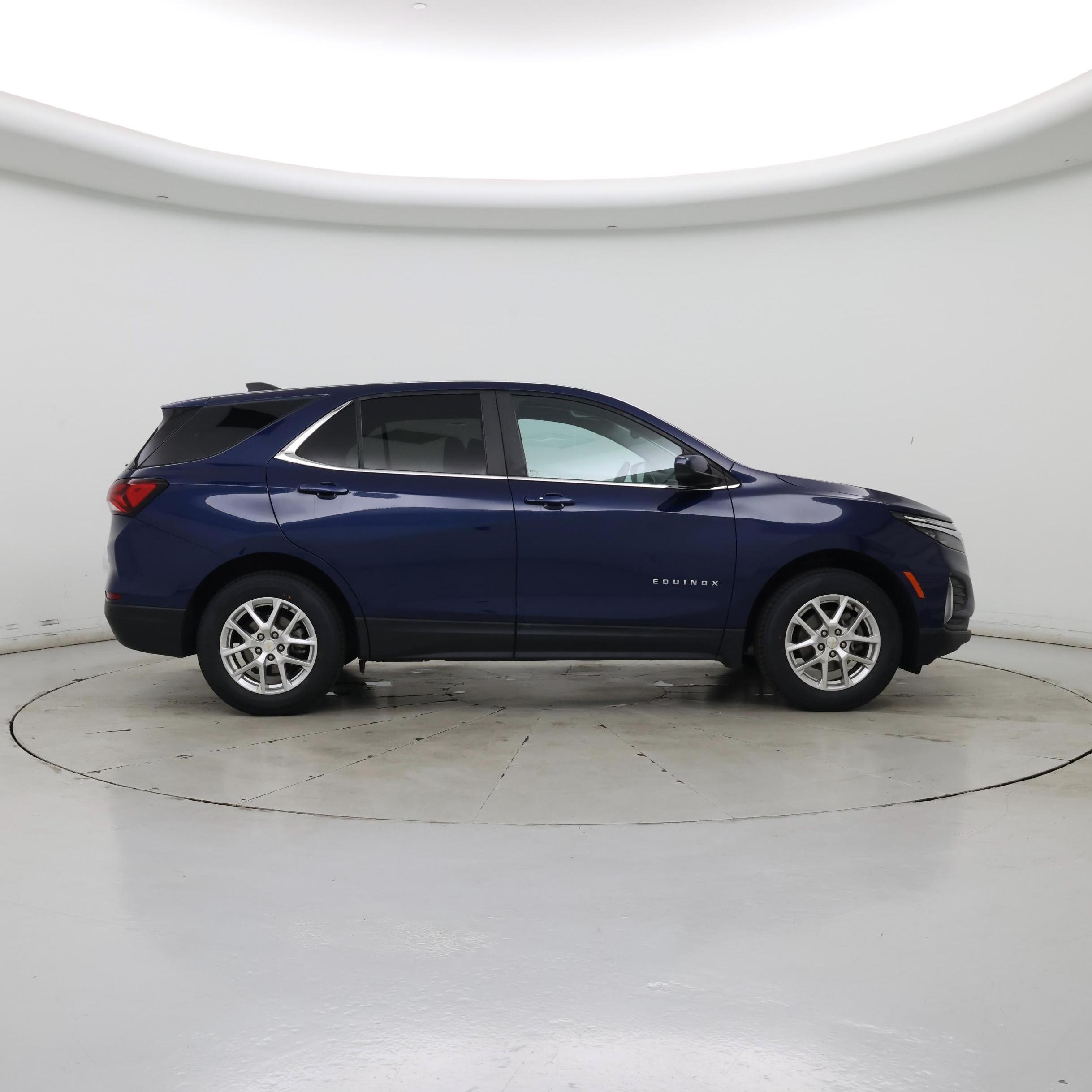 Thumbnail: 2022 Chevrolet Equinox - 7