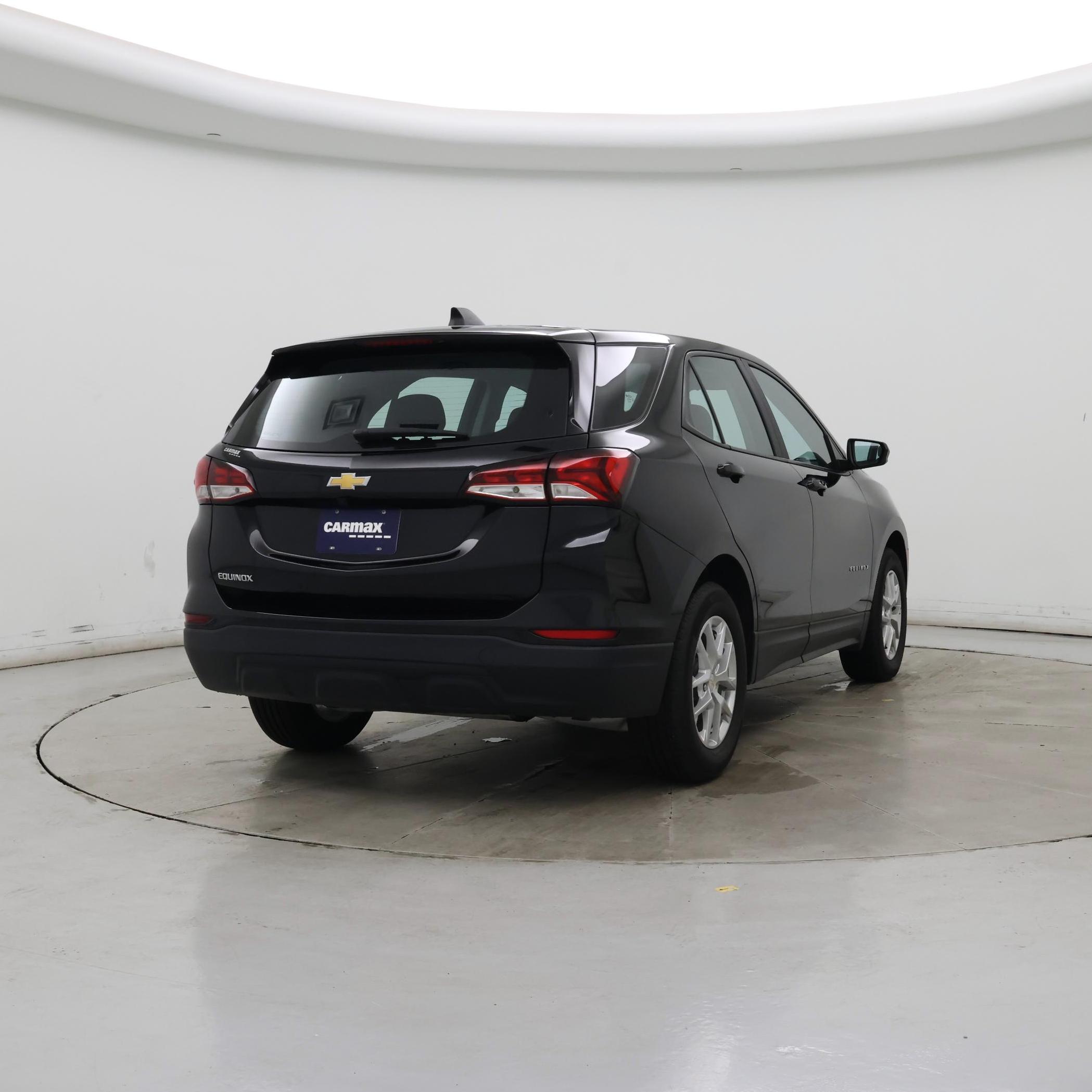 Thumbnail: 2023 Chevrolet Equinox - 8