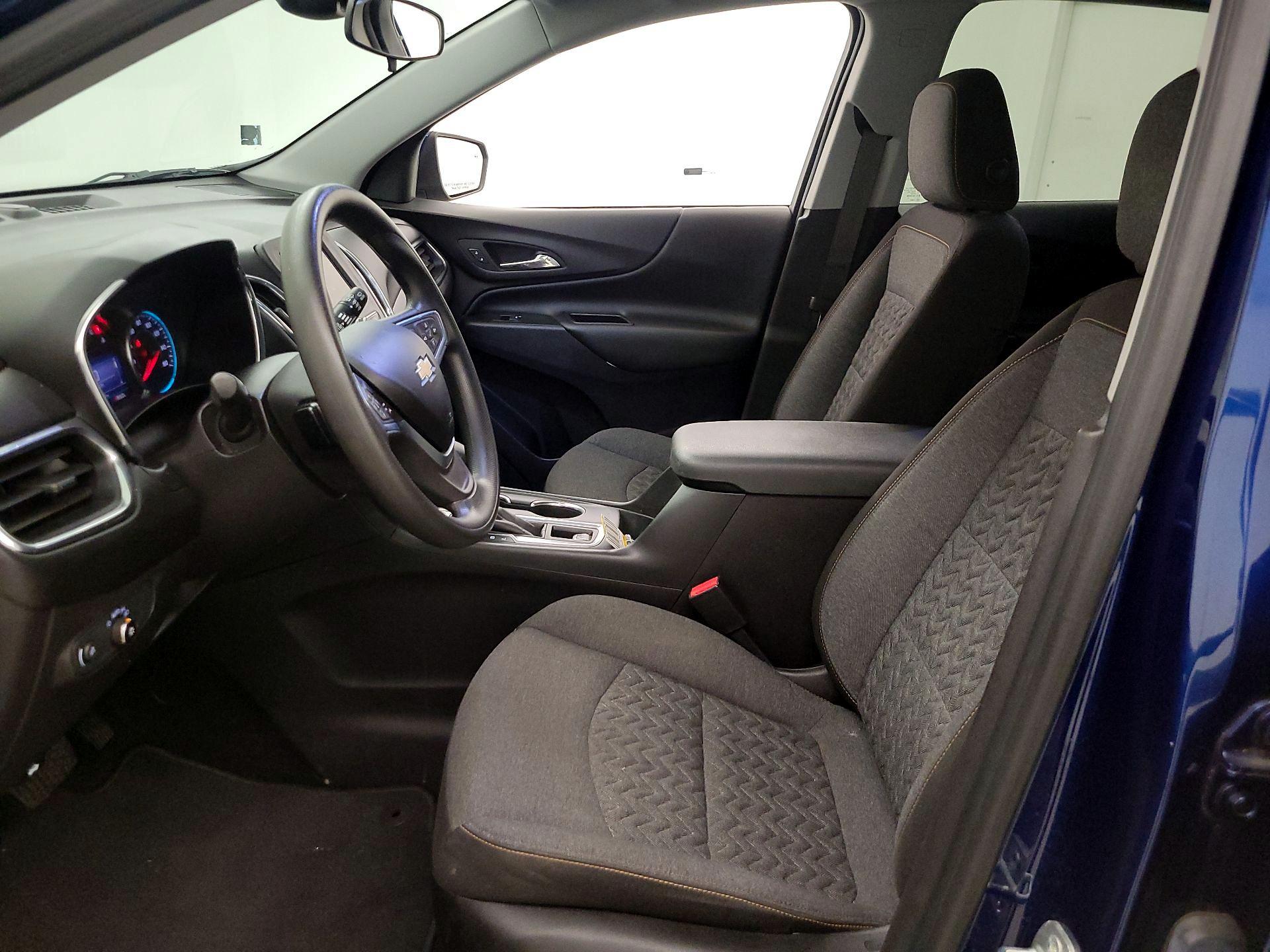 Thumbnail: 2022 Chevrolet Equinox - 11