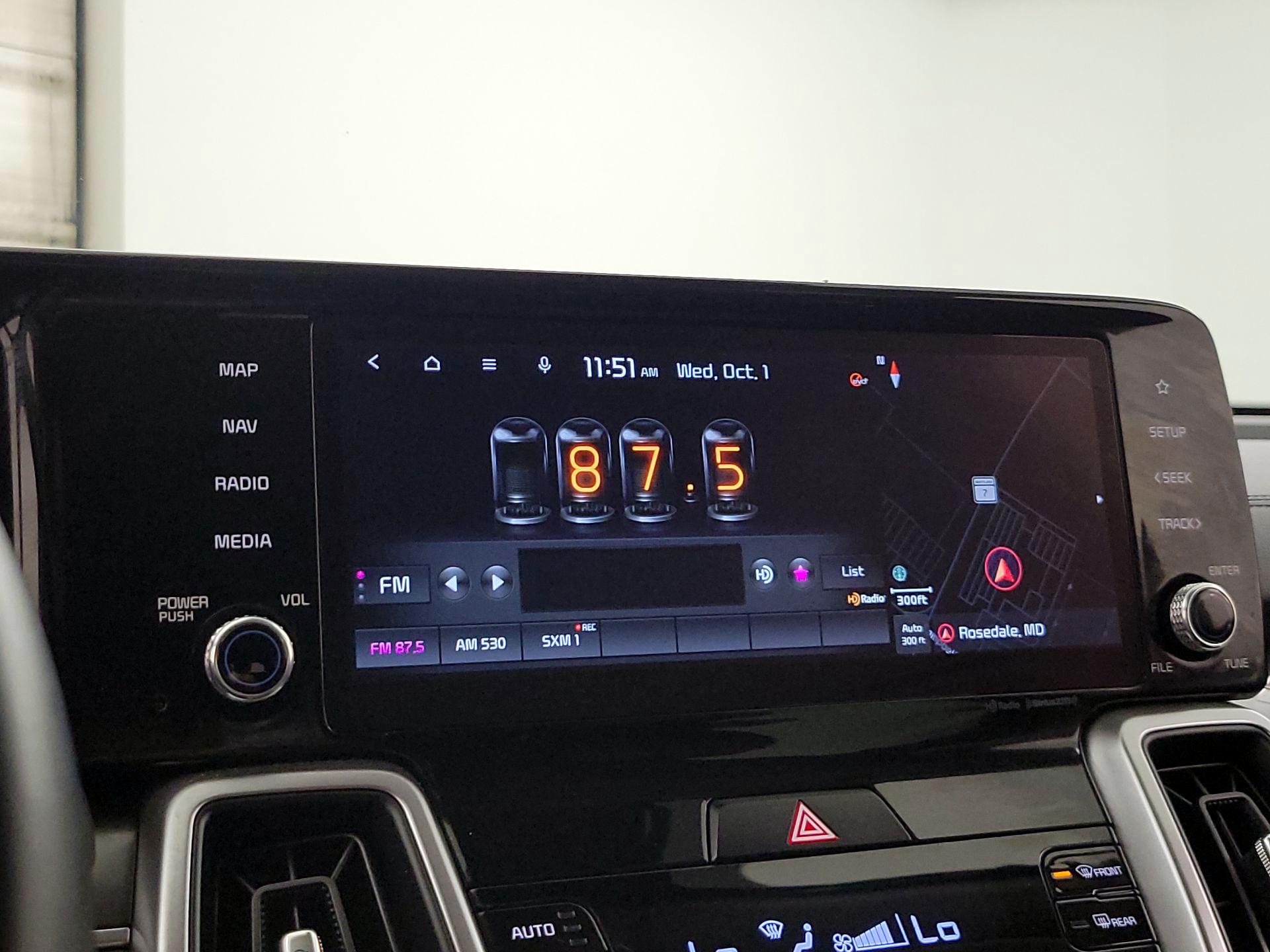 Thumbnail: 2022 Kia Sorento - 16