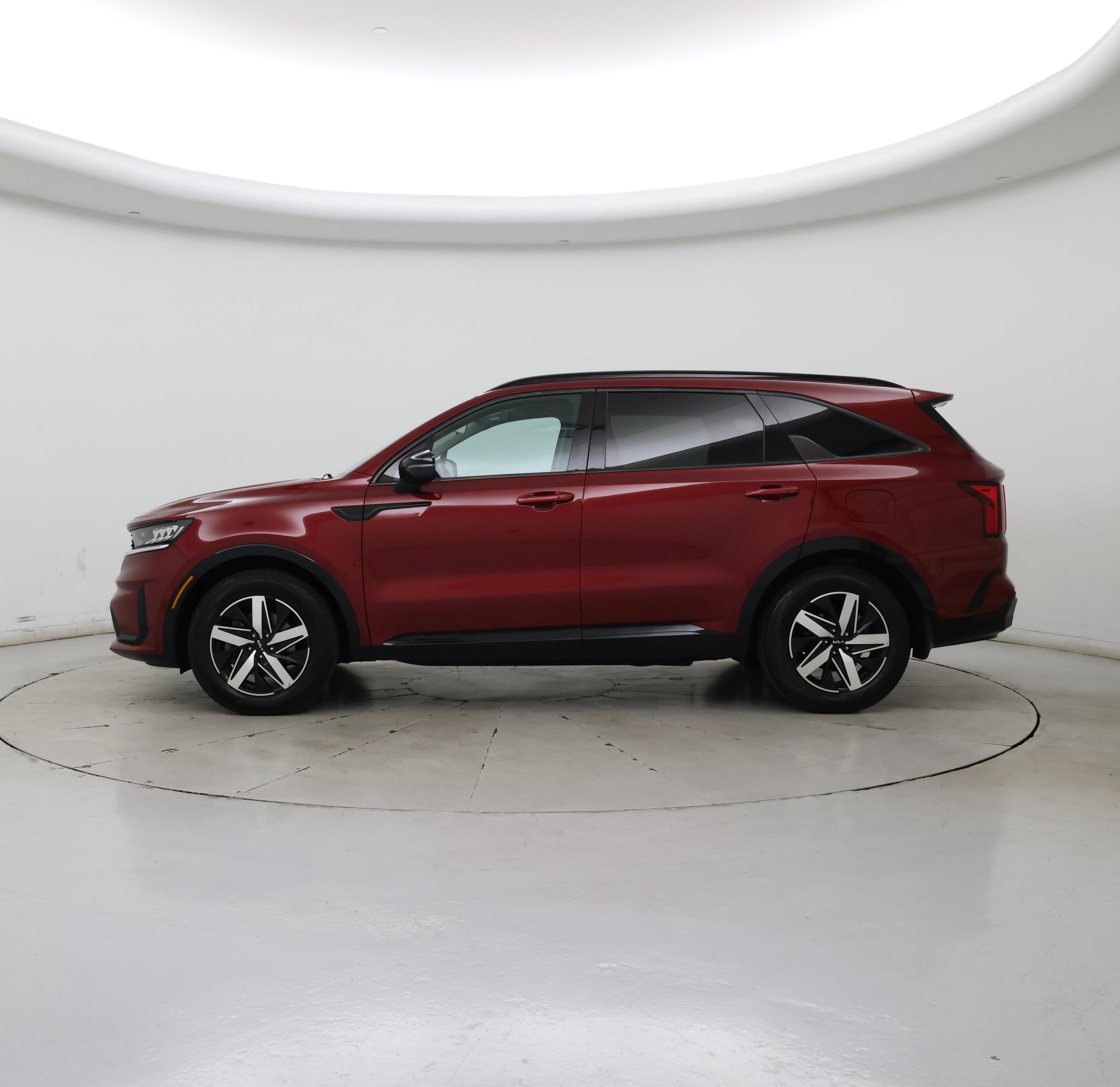 Thumbnail: 2022 Kia Sorento - 3