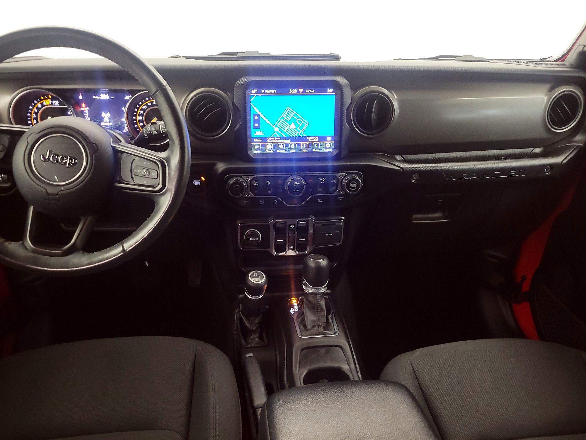 Thumbnail: 2022 Jeep Wrangler - 9