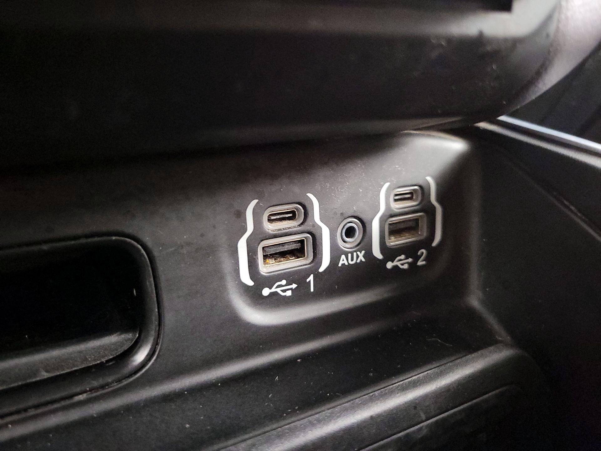 Thumbnail: 2022 RAM 1500 - 19