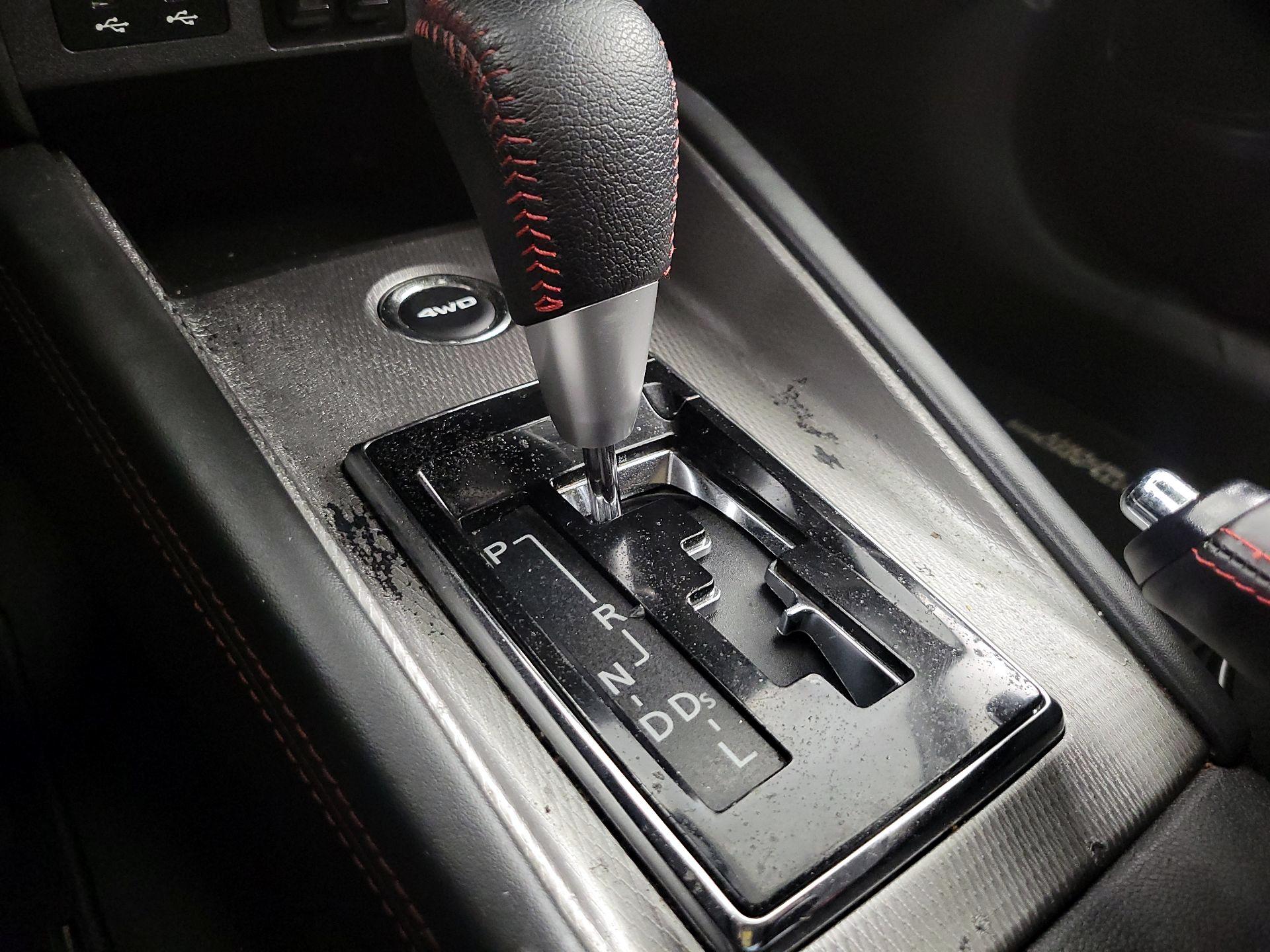 Thumbnail: 2023 Mitsubishi Outlander Sport - 17