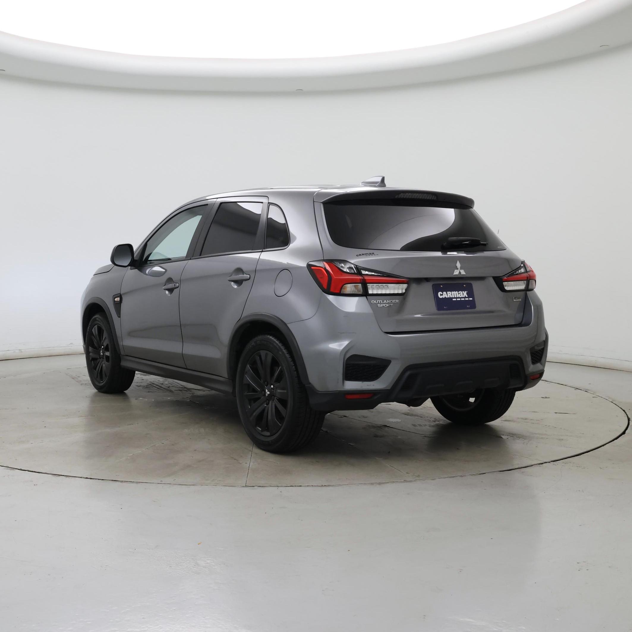 Thumbnail: 2023 Mitsubishi Outlander Sport - 2