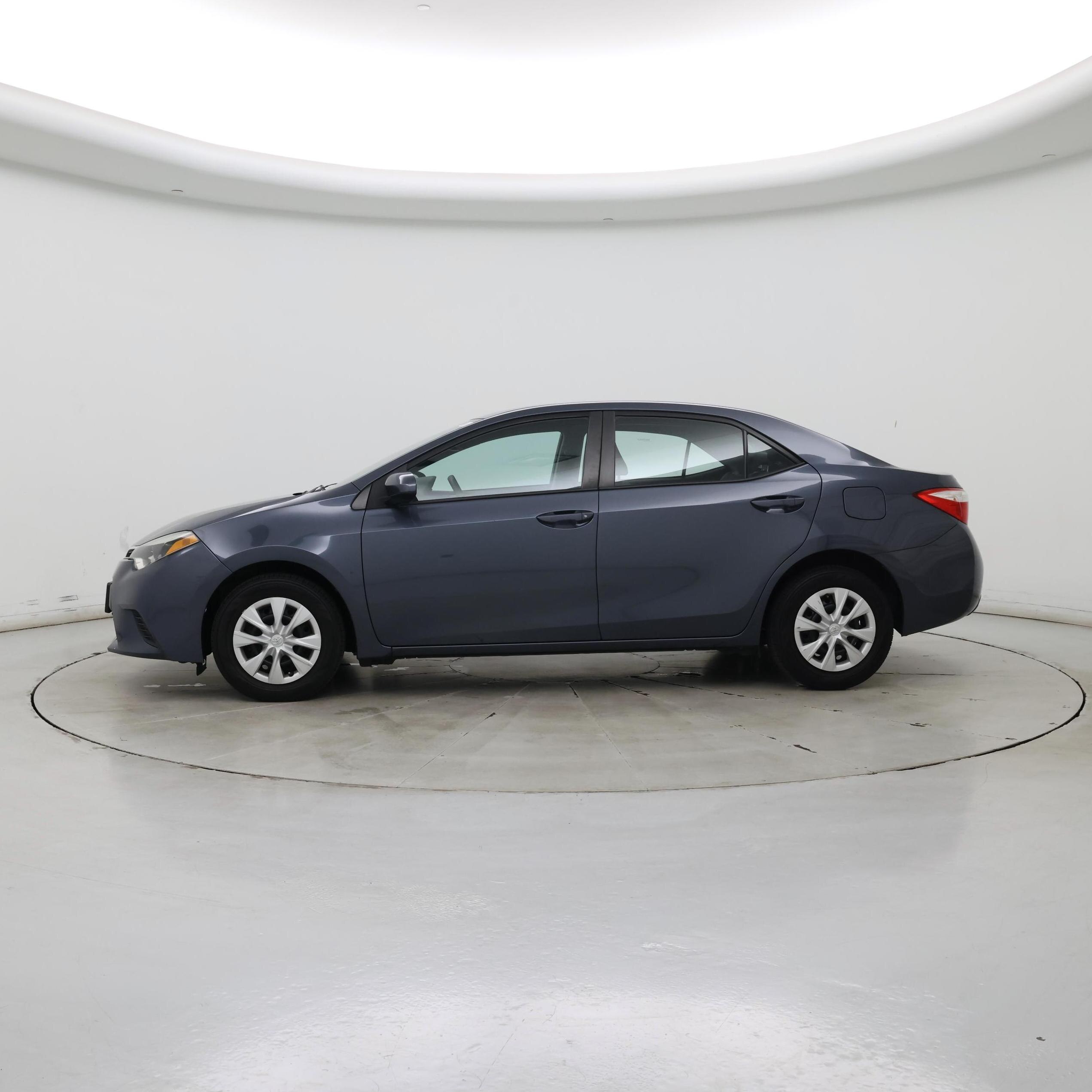Thumbnail: 2016 Toyota Corolla - 3