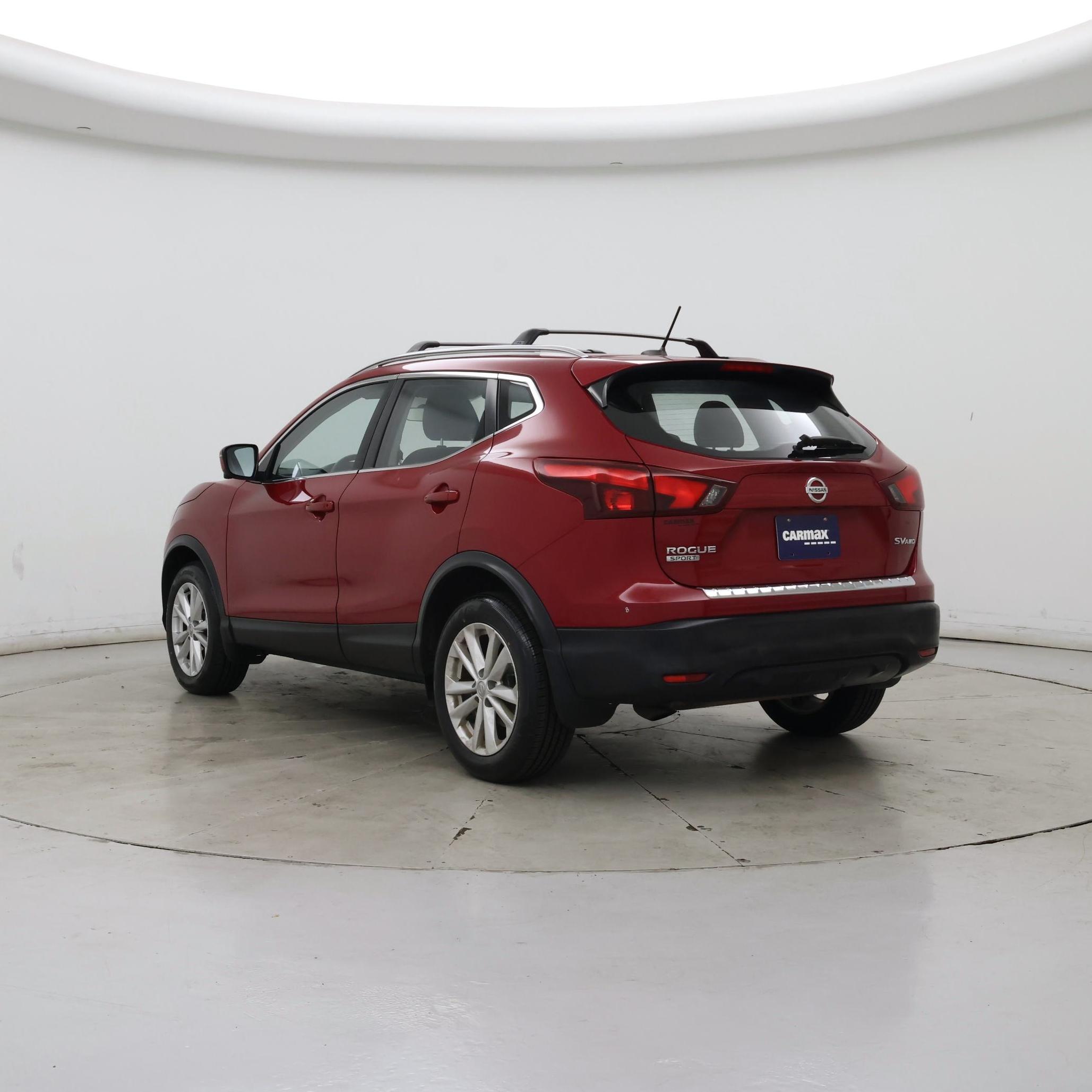 Thumbnail: 2018 Nissan Rogue Sport - 2