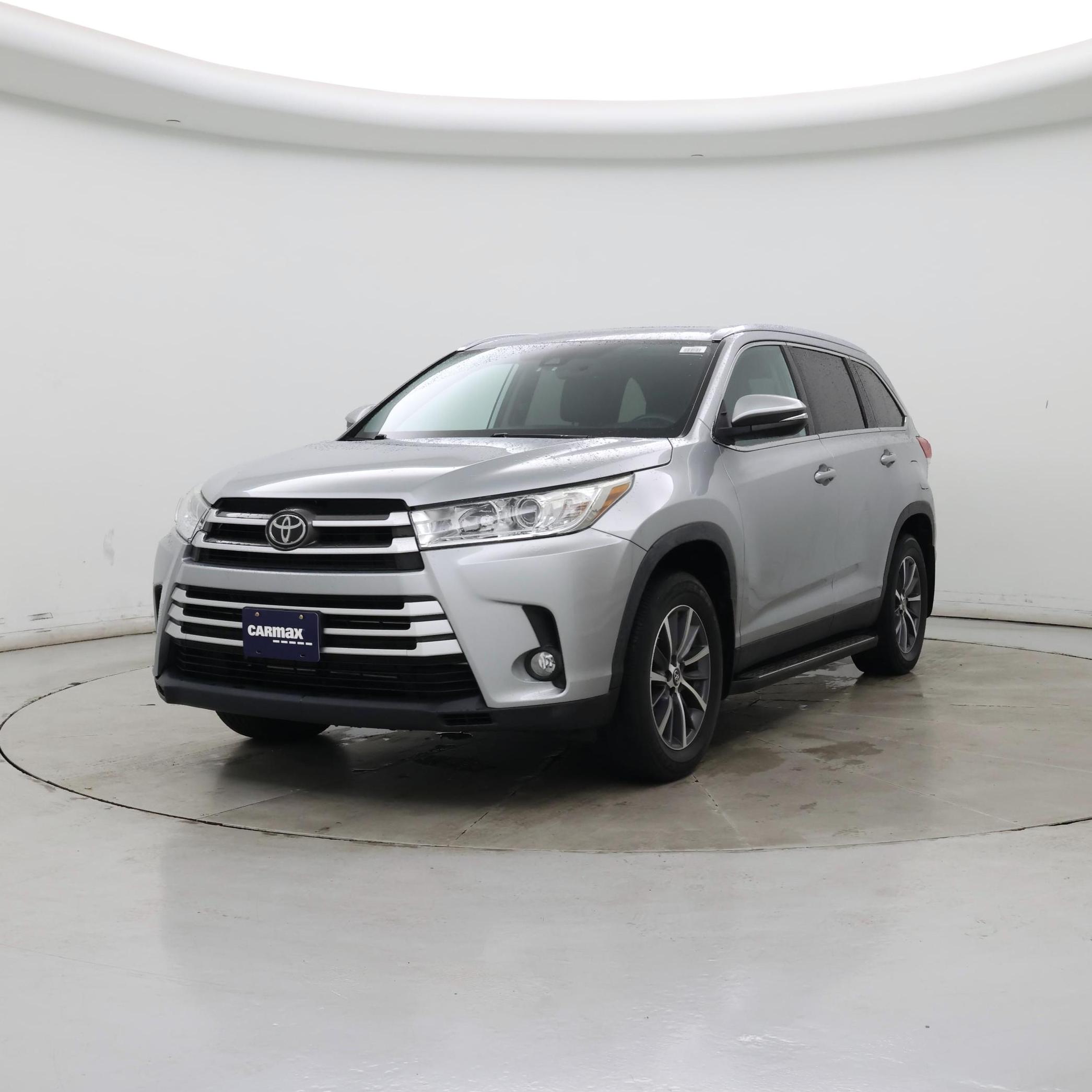 Thumbnail: 2019 Toyota Highlander - 4
