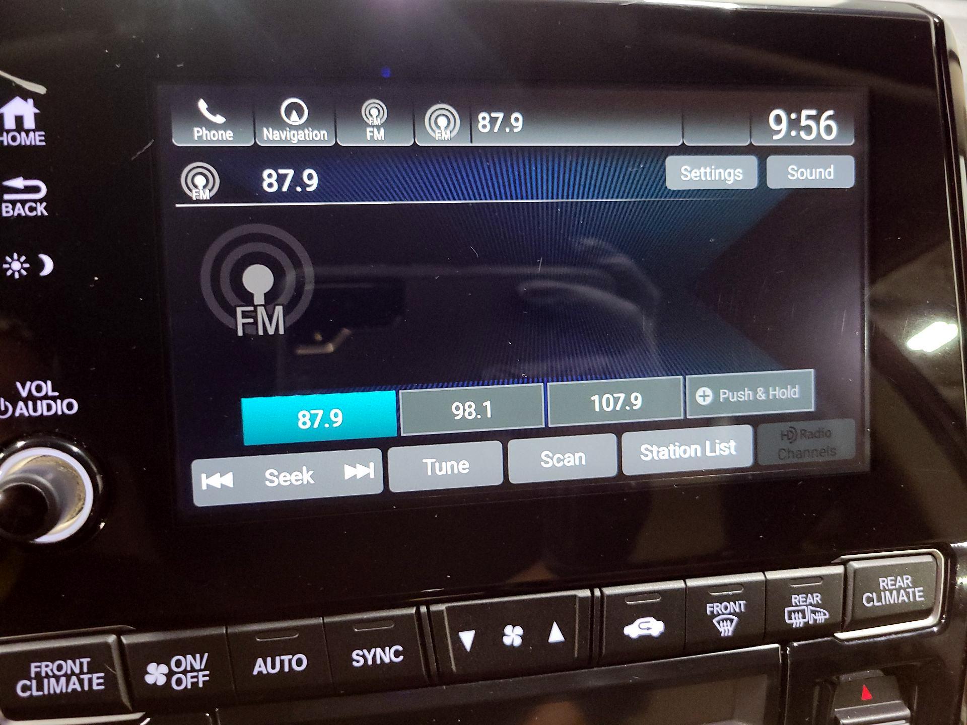 Thumbnail: 2019 Honda Odyssey - 16