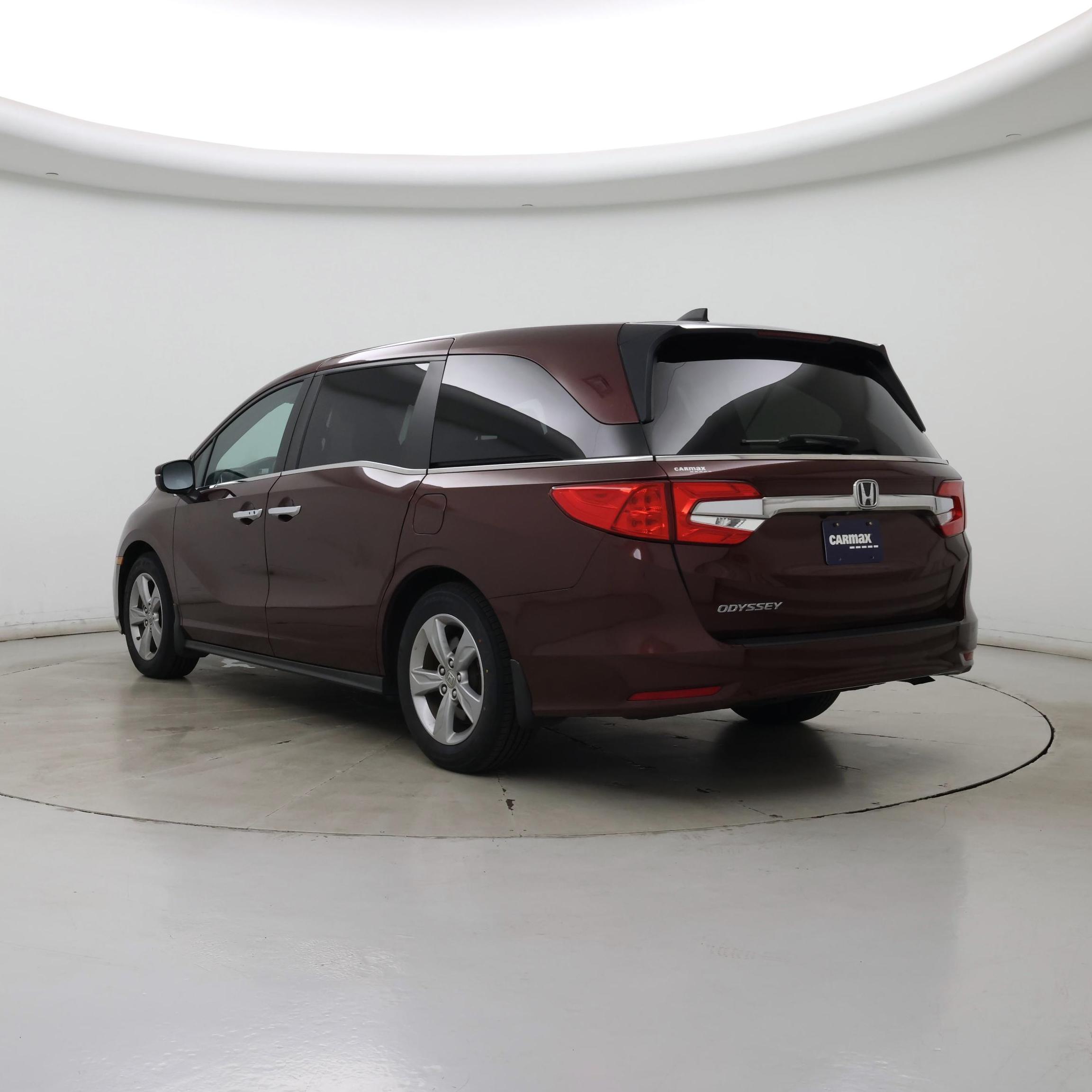 Thumbnail: 2019 Honda Odyssey - 2