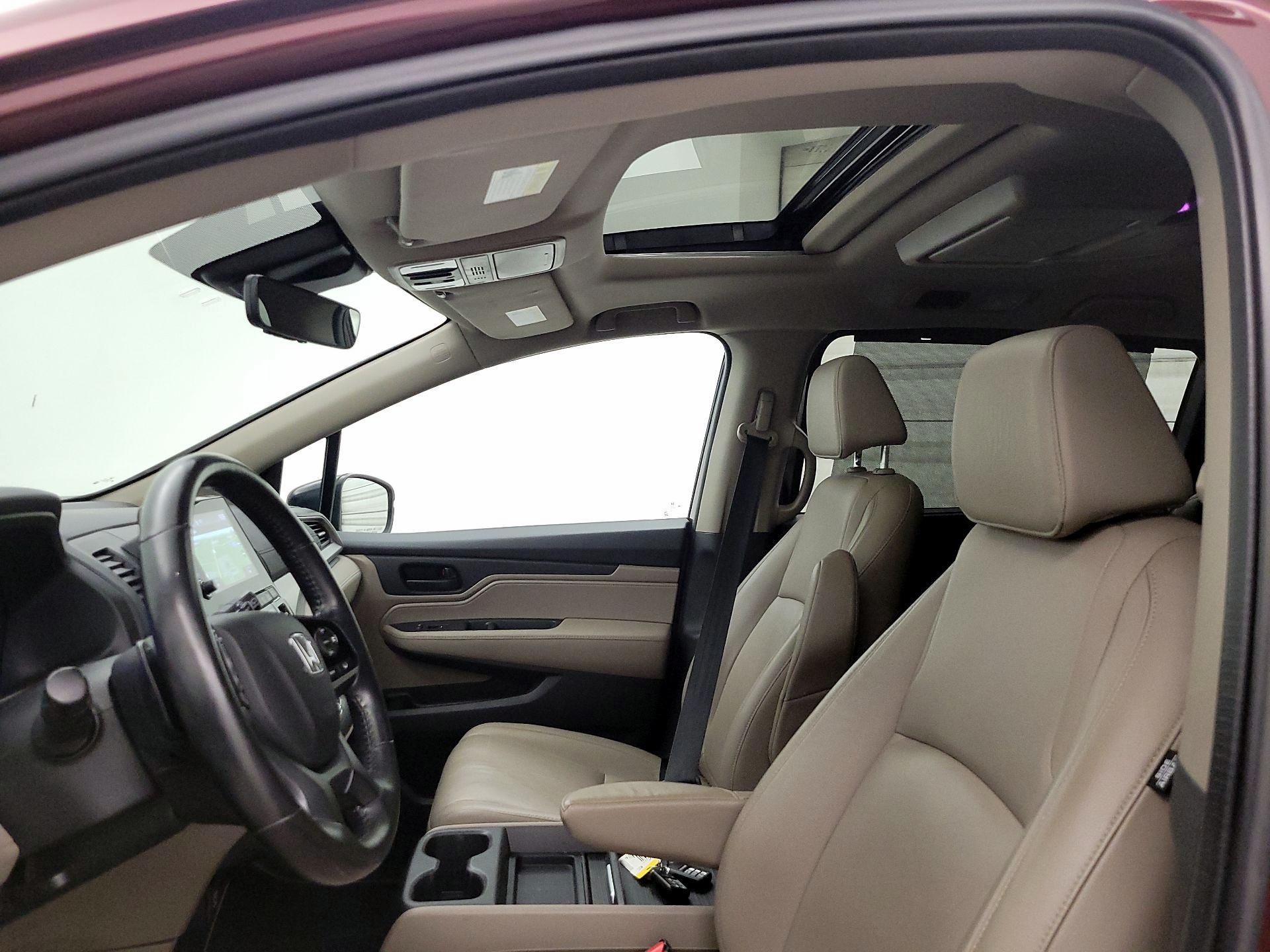 Thumbnail: 2019 Honda Odyssey - 20