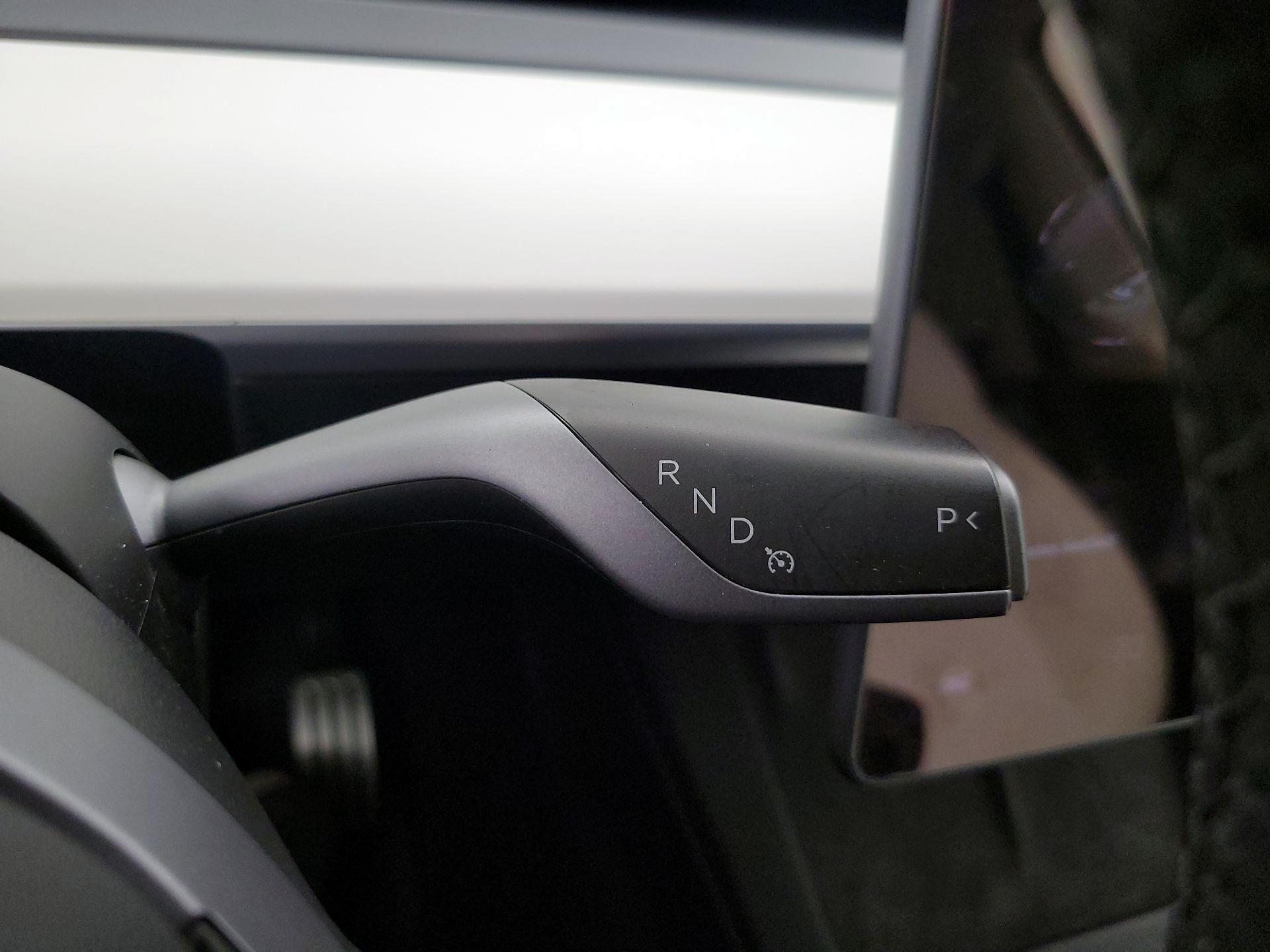 Thumbnail: 2022 Tesla Model Y - 16