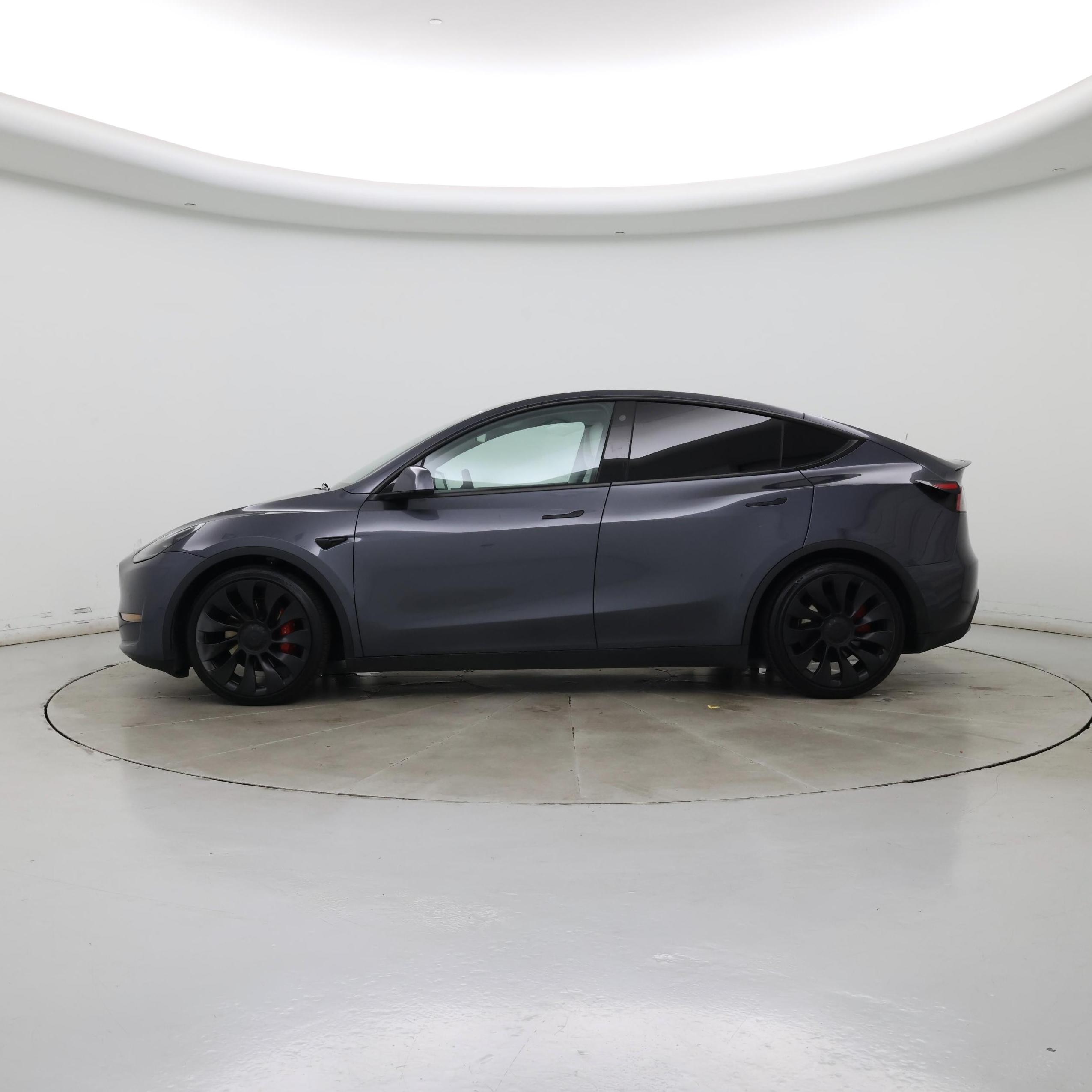 Thumbnail: 2022 Tesla Model Y - 3