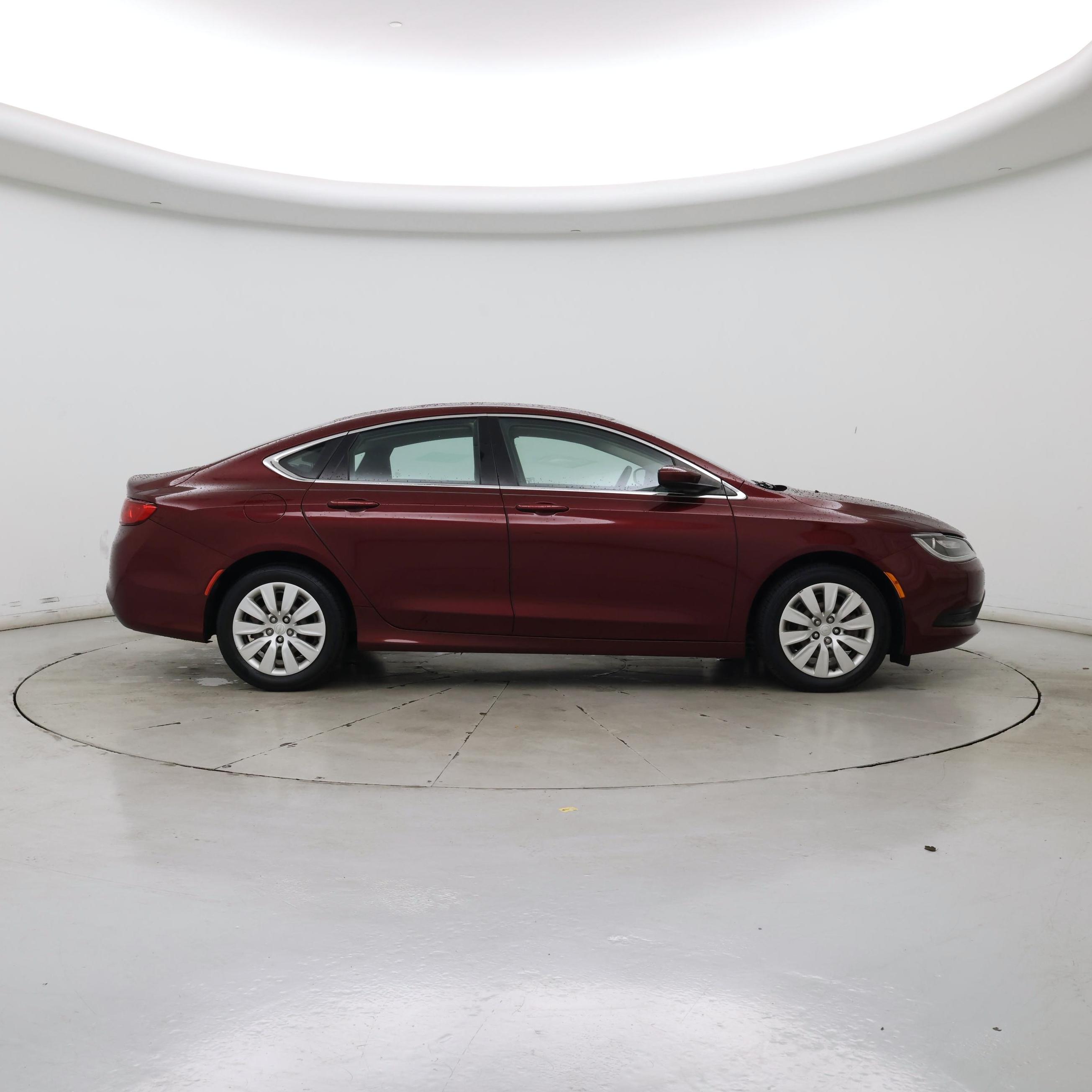 Thumbnail: 2016 Chrysler 200 - 7