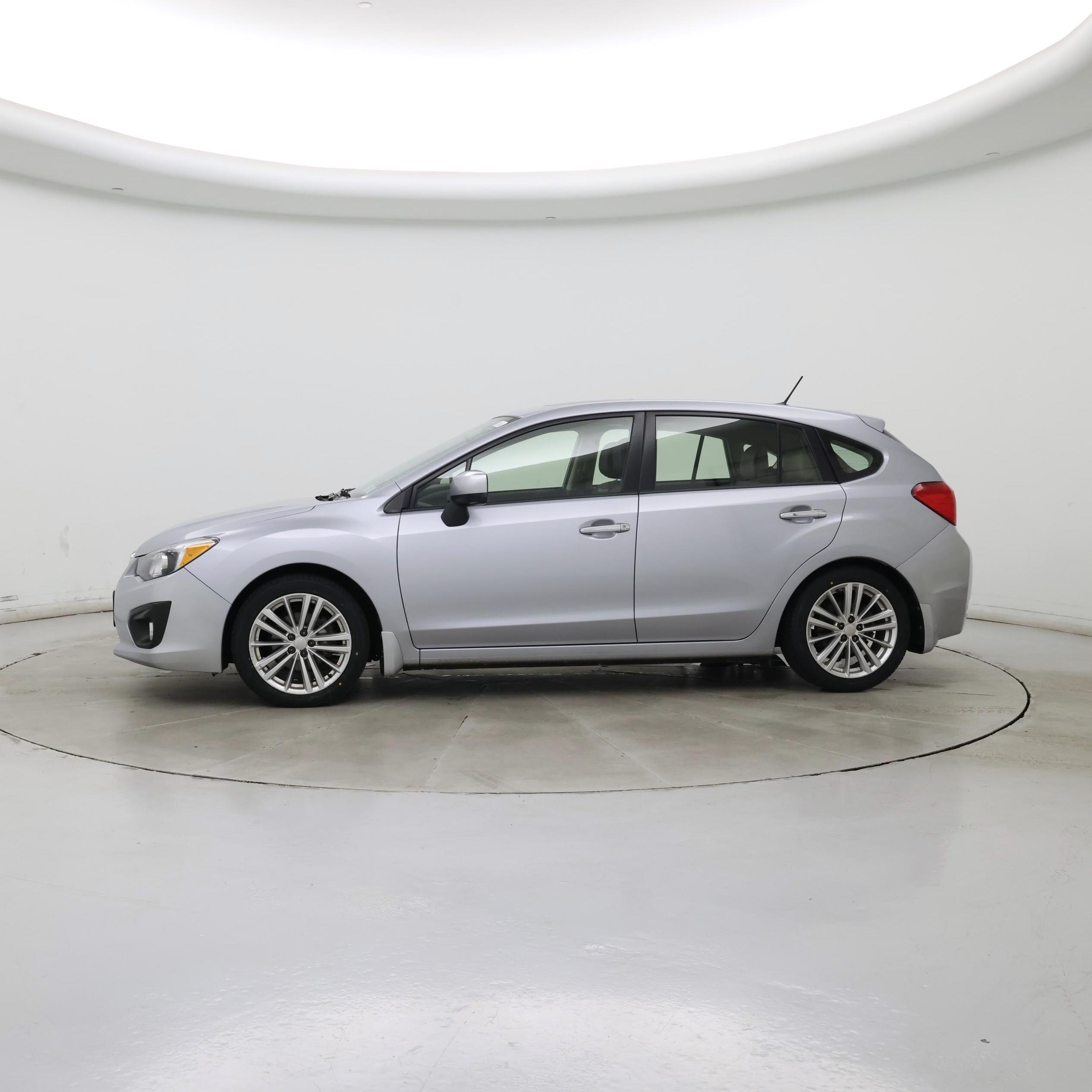 Thumbnail: 2014 Subaru Impreza - 3
